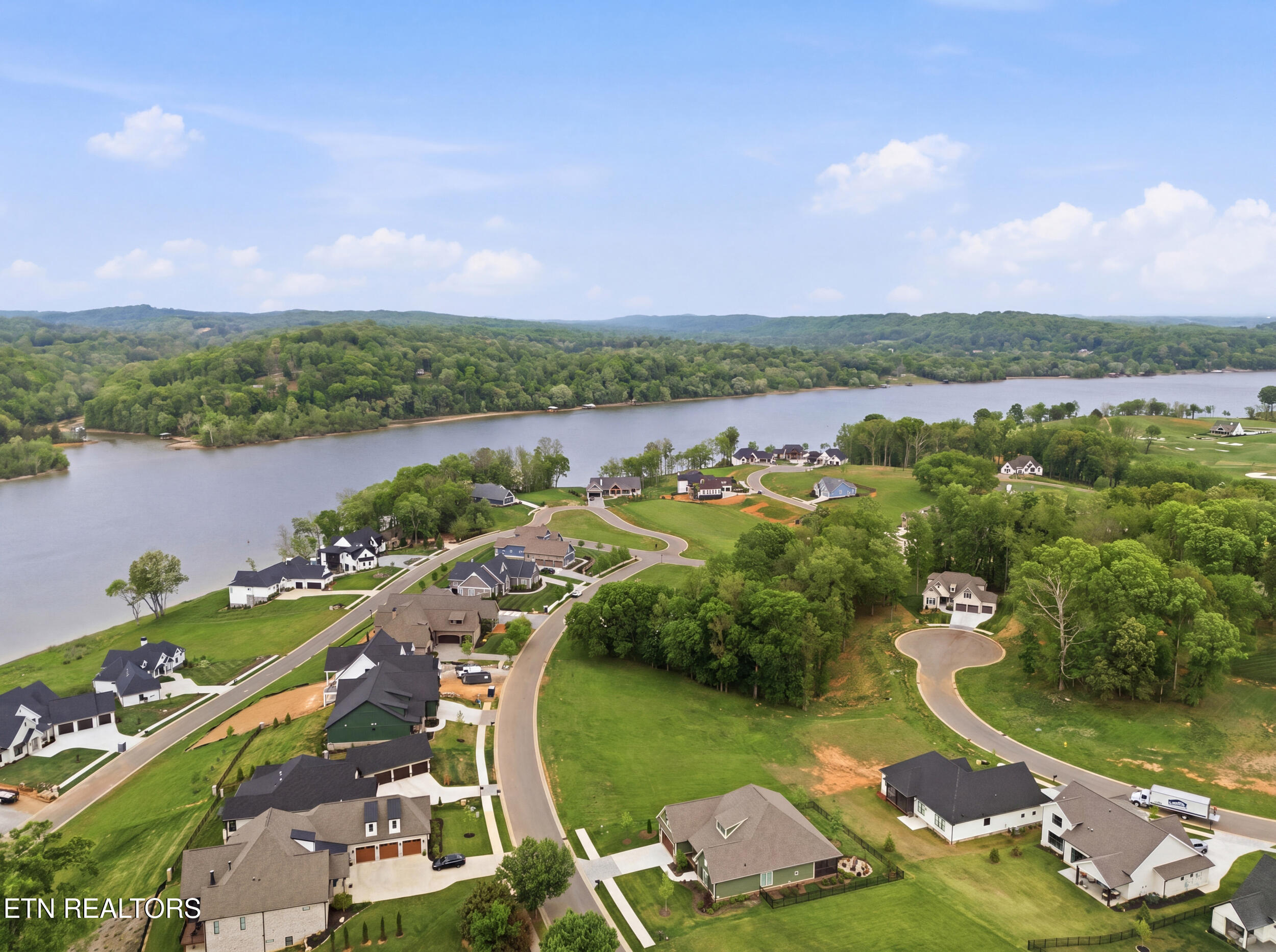 3852 Persimmon Ridge Loudon TN 37774