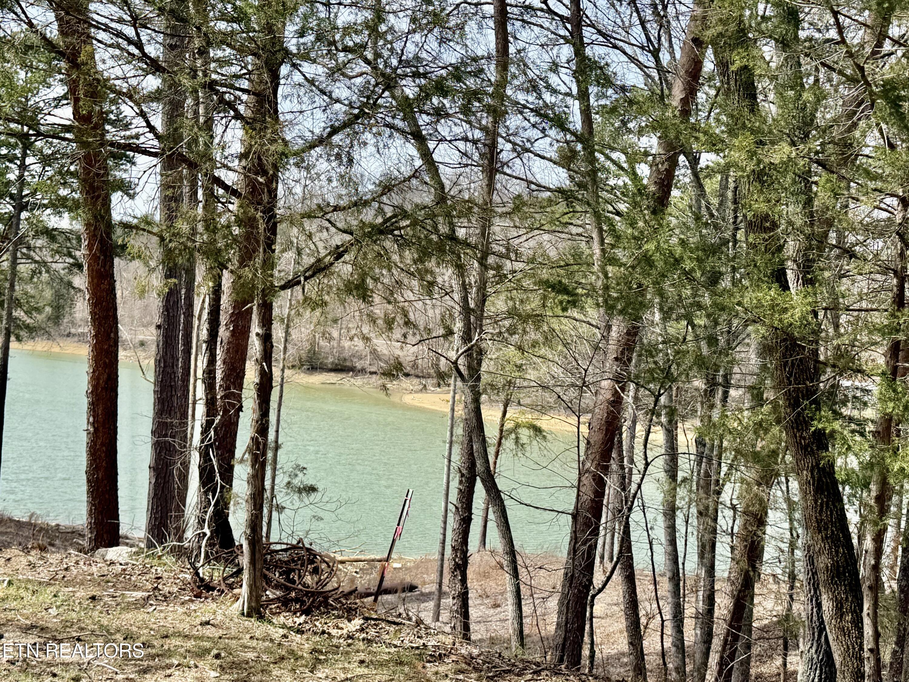Summer Breeze Lane New Tazewell TN 37825