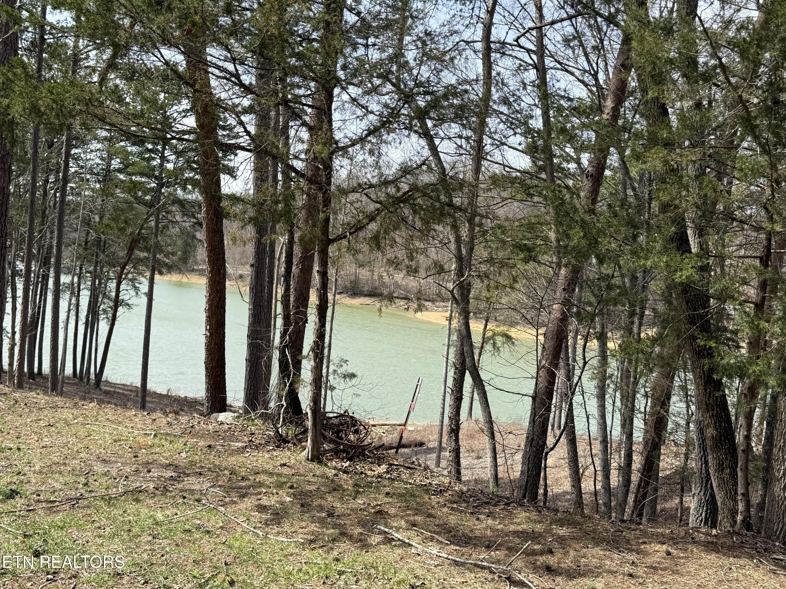 Summer Breeze Lane New Tazewell TN 37825