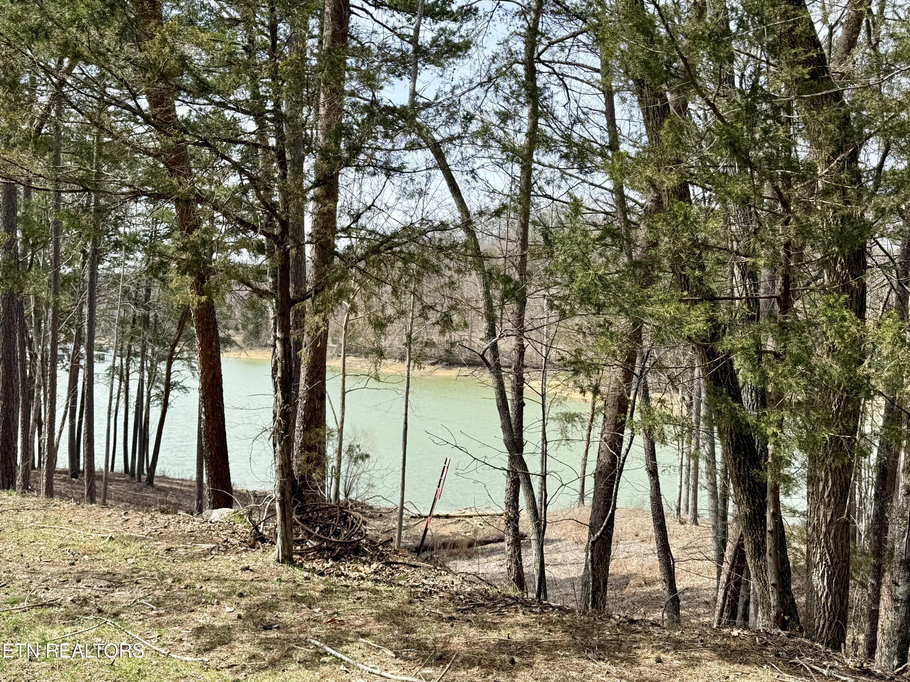 Summer Breeze Lane New Tazewell TN 37825