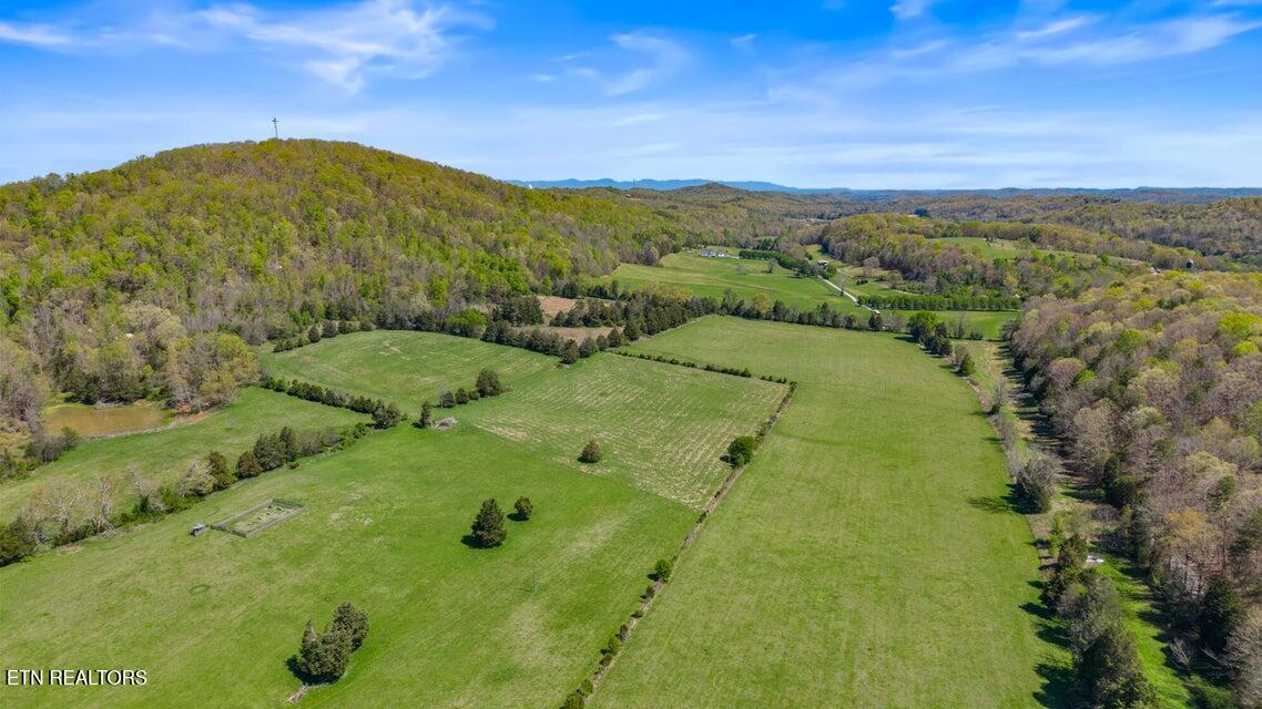 00 Dog Town Road Ten Mile TN 37880