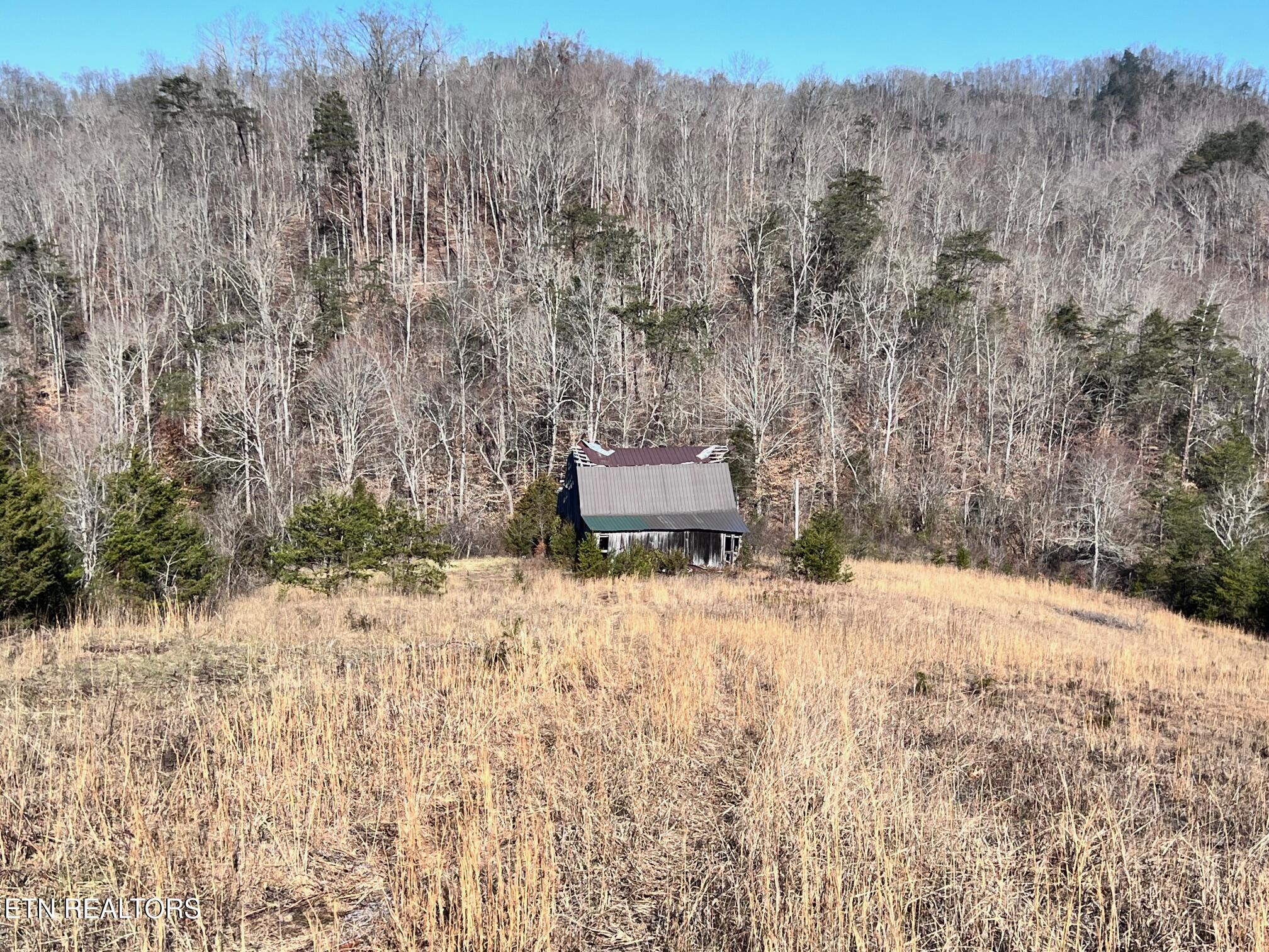 1581 Lower Caney Valley Road Tazewell TN 37879