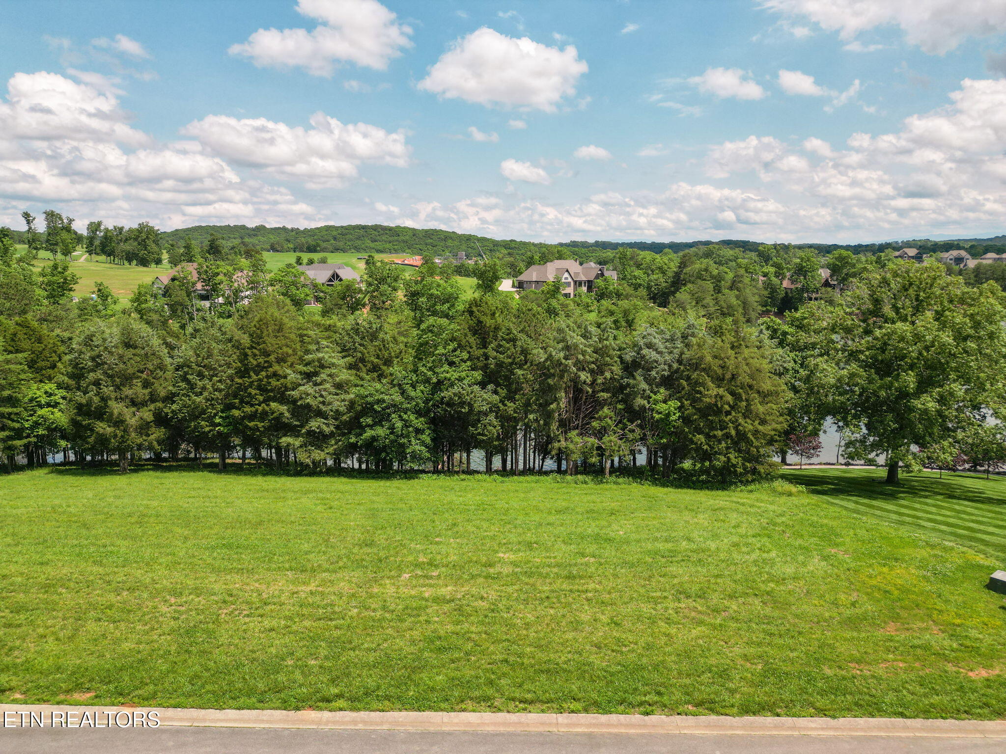 1263 Zepher Drive Lenoir City TN 37772