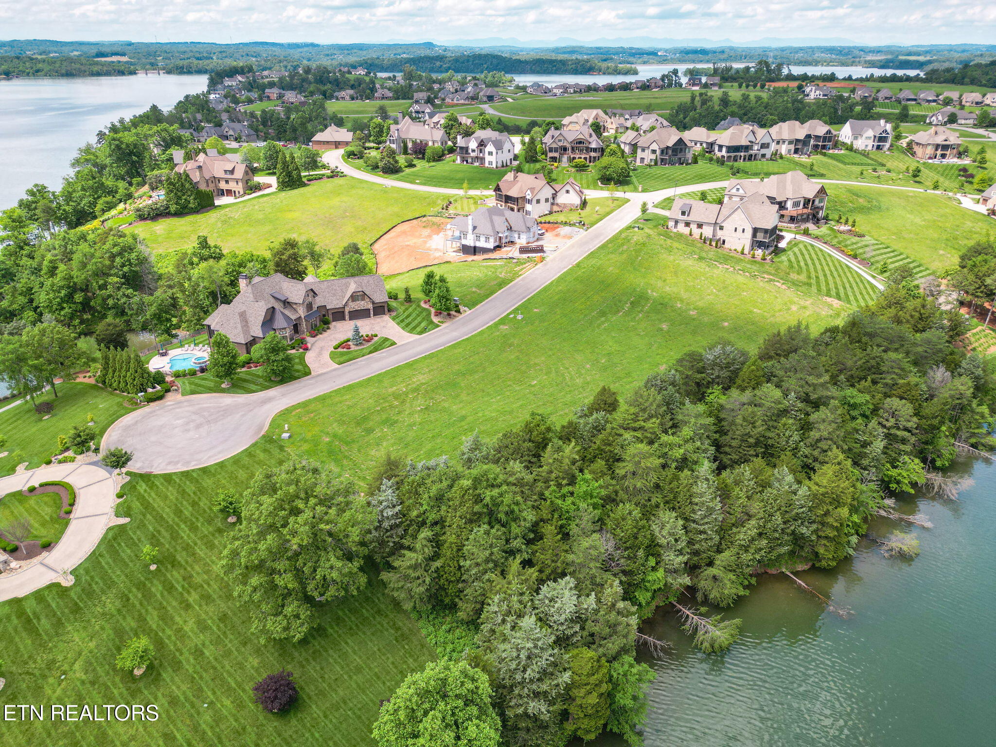 1263 Zepher Drive Lenoir City TN 37772