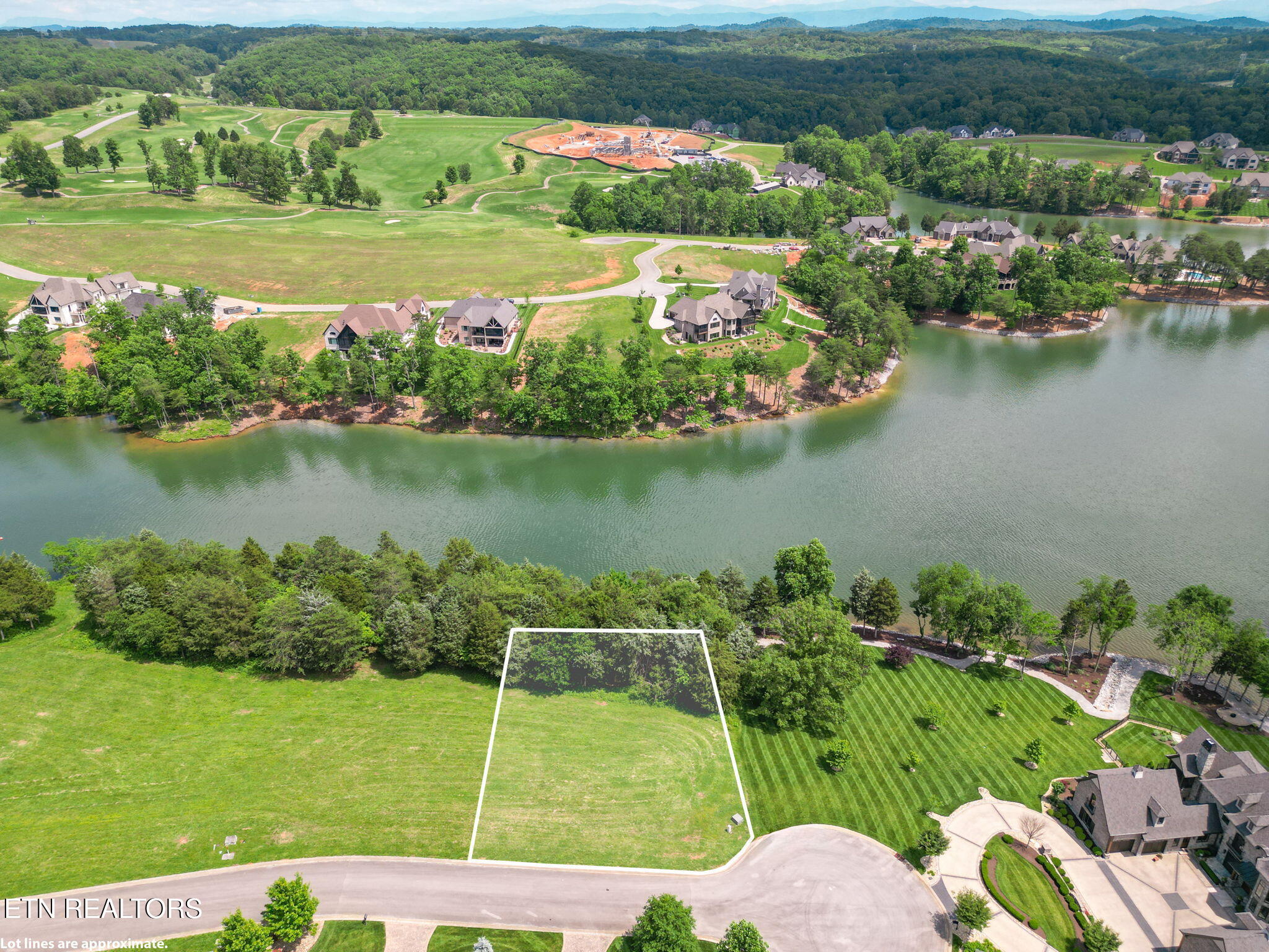 1263 Zepher Drive Lenoir City TN 37772