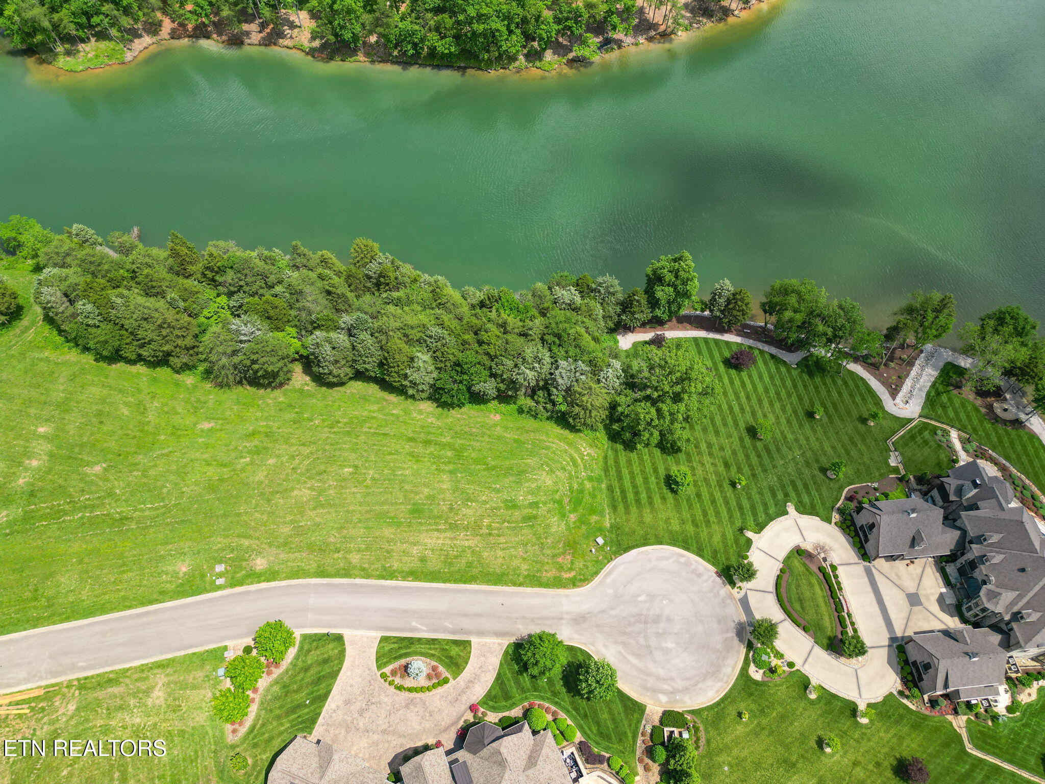 1263 Zepher Drive Lenoir City TN 37772