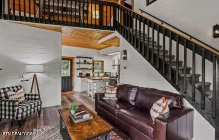 1805 Shady Grove Road Sevierville TN 37876