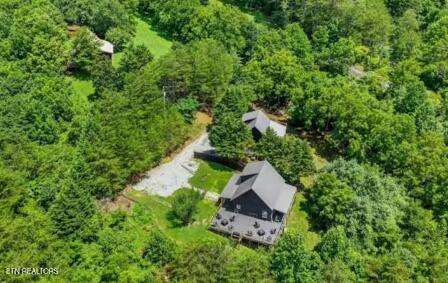 1805 Shady Grove Road Sevierville TN 37876
