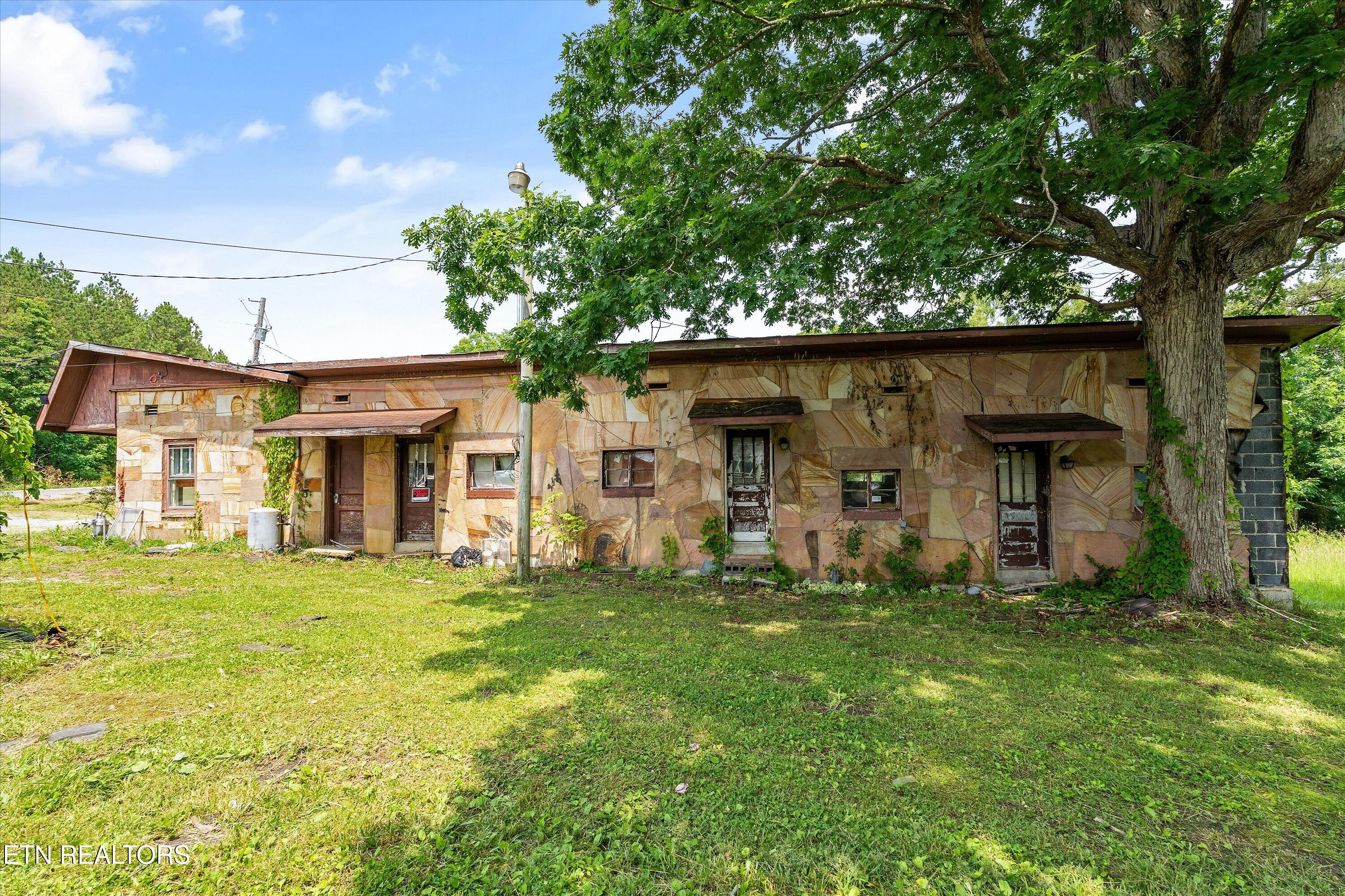9476 Morgan County Highway Sunbright TN 37872