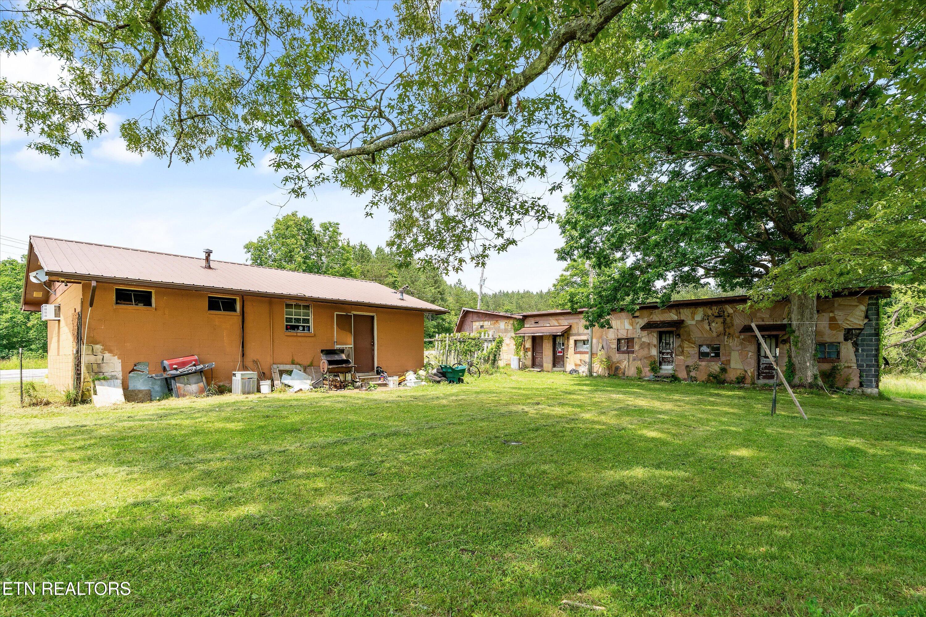 9476 Morgan County Highway Sunbright TN 37872
