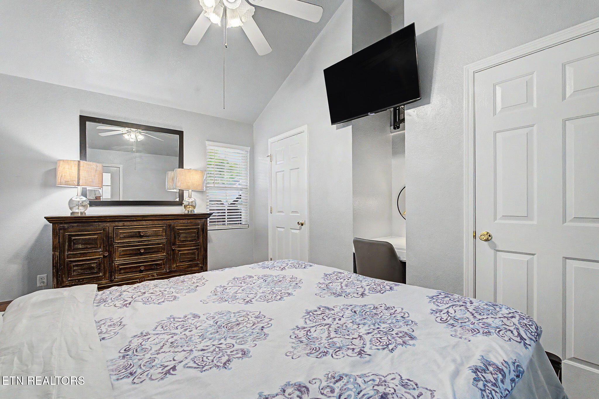 549 Johnson Lane Gatlinburg TN 37738