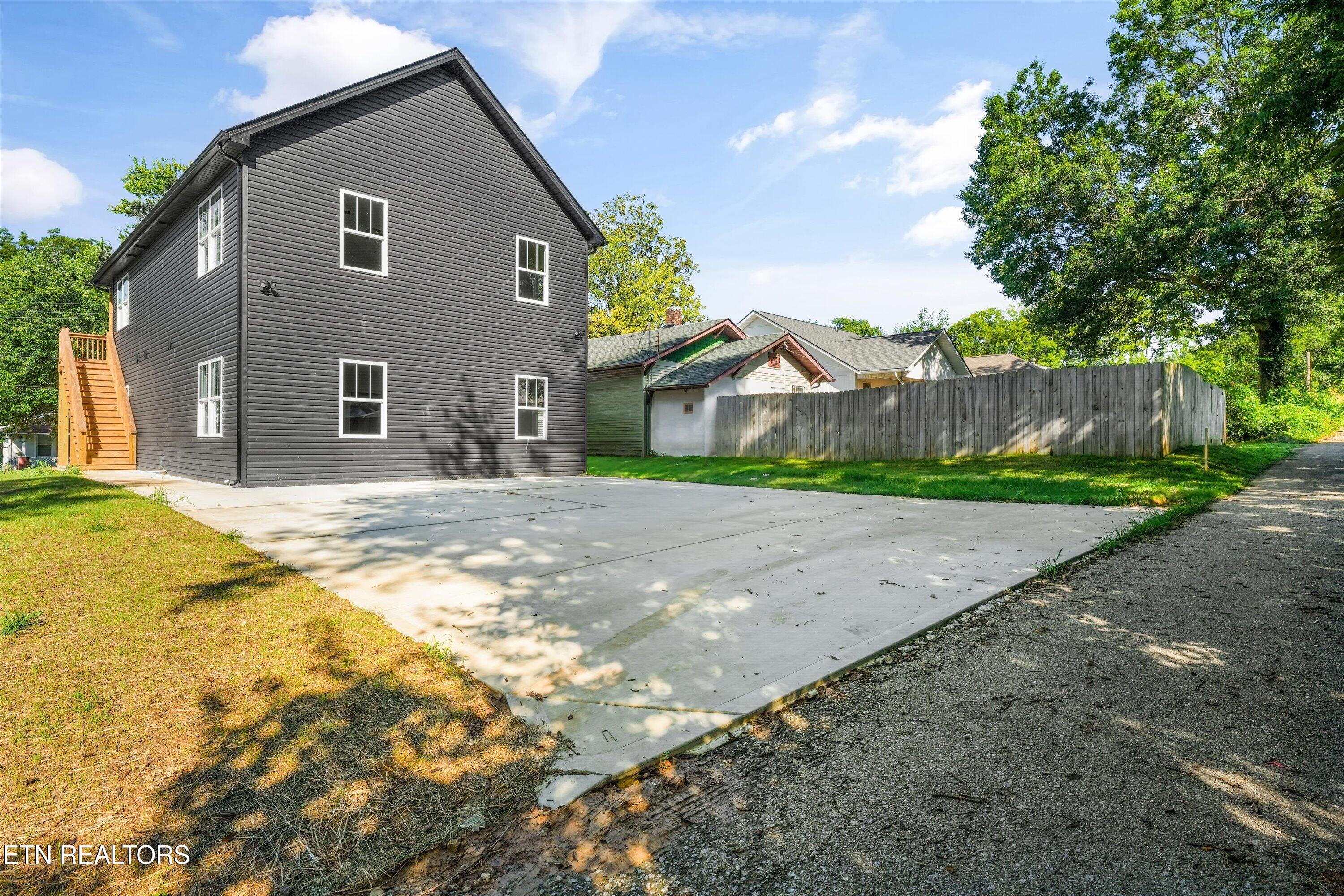 134 S Van Gilder Street Knoxville TN 37915