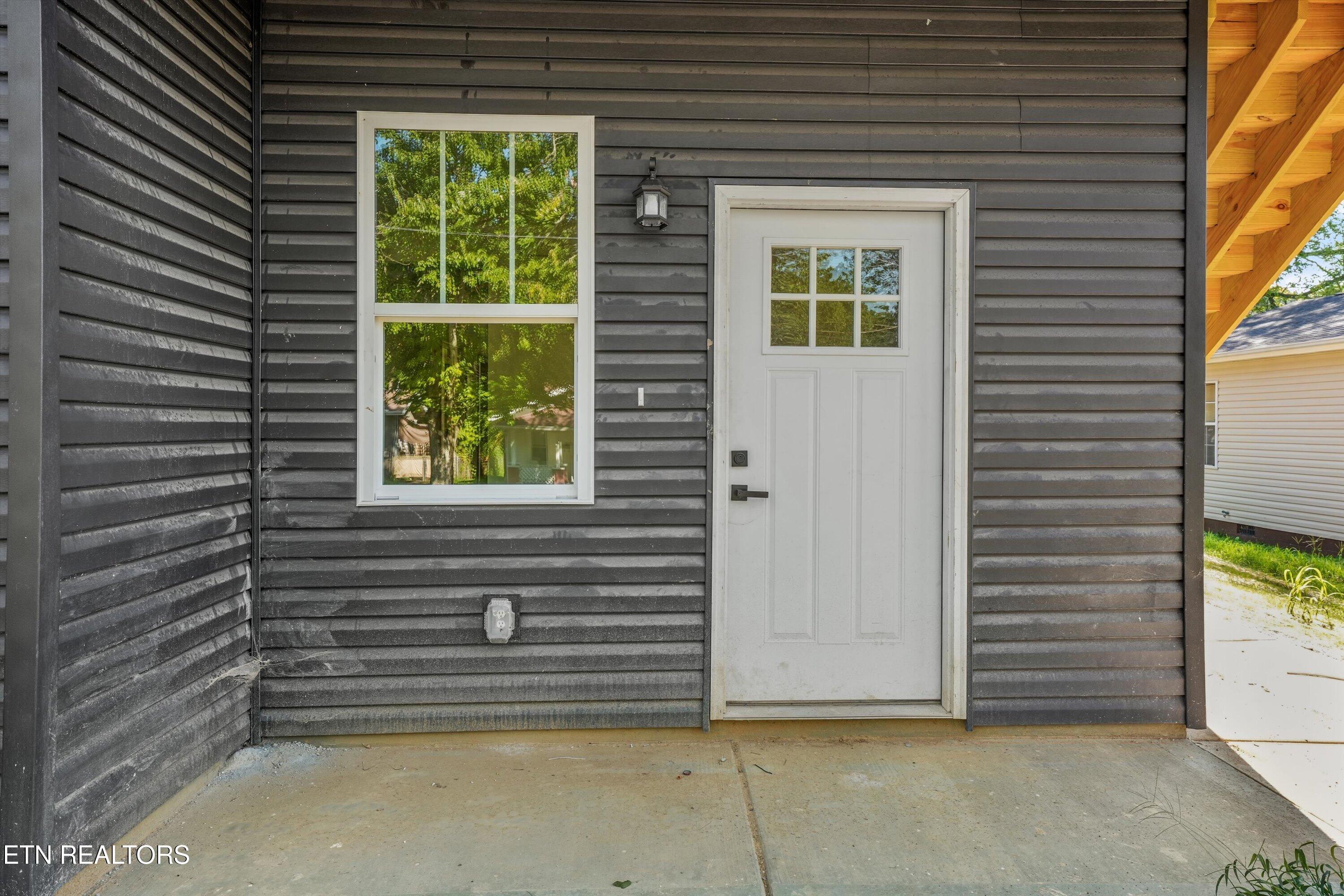 134 S Van Gilder Street Knoxville TN 37915