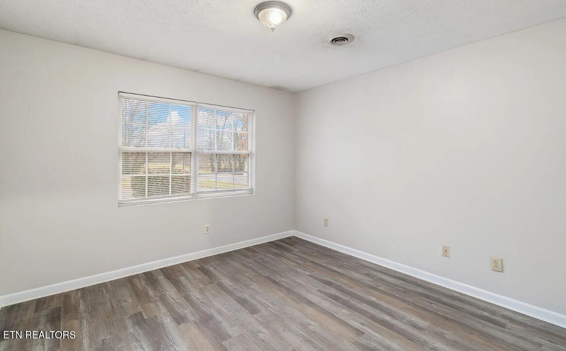 2312 Boyds Creek Highway Sevierville TN 37876