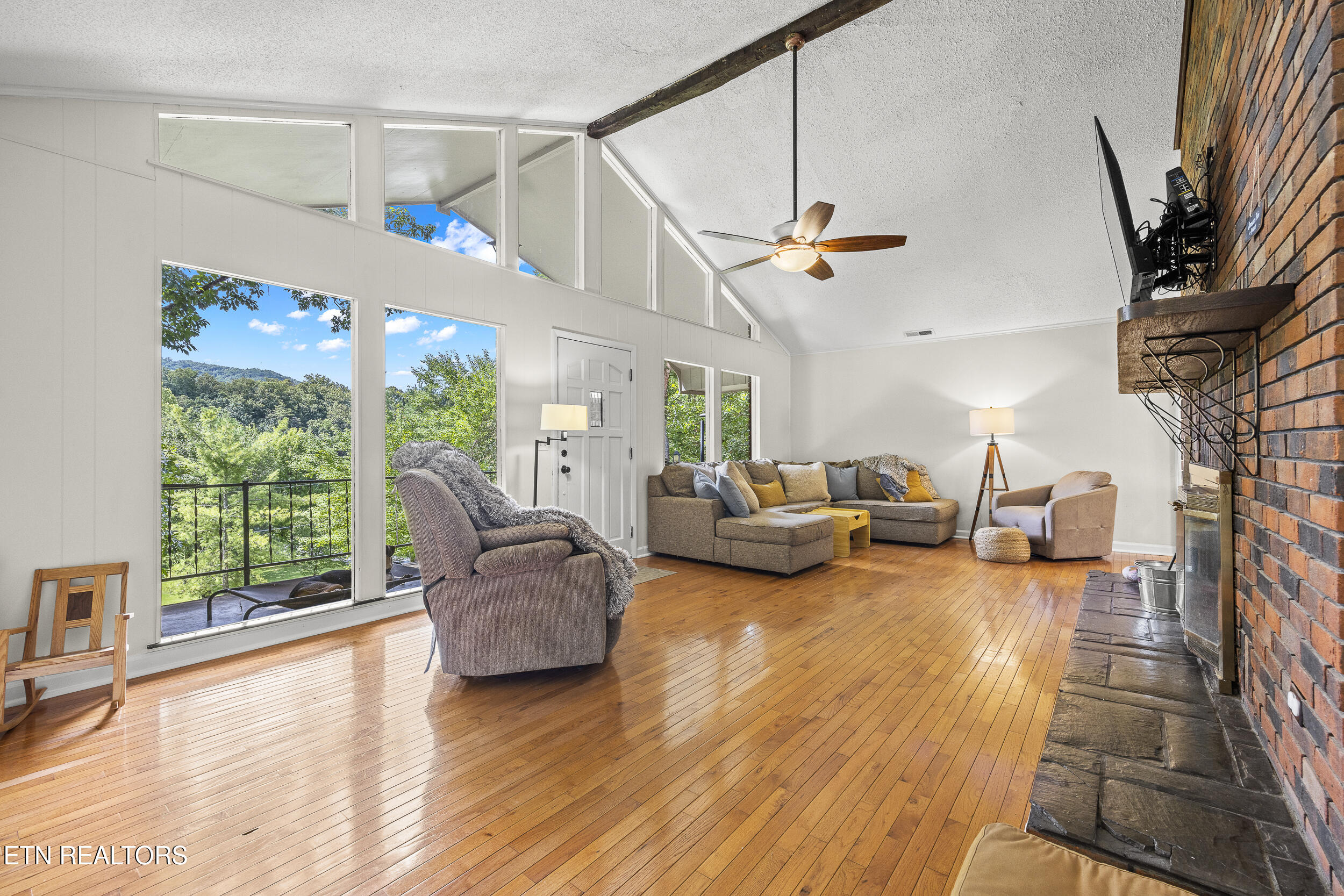 744 Lee Circle Sevierville TN 37862