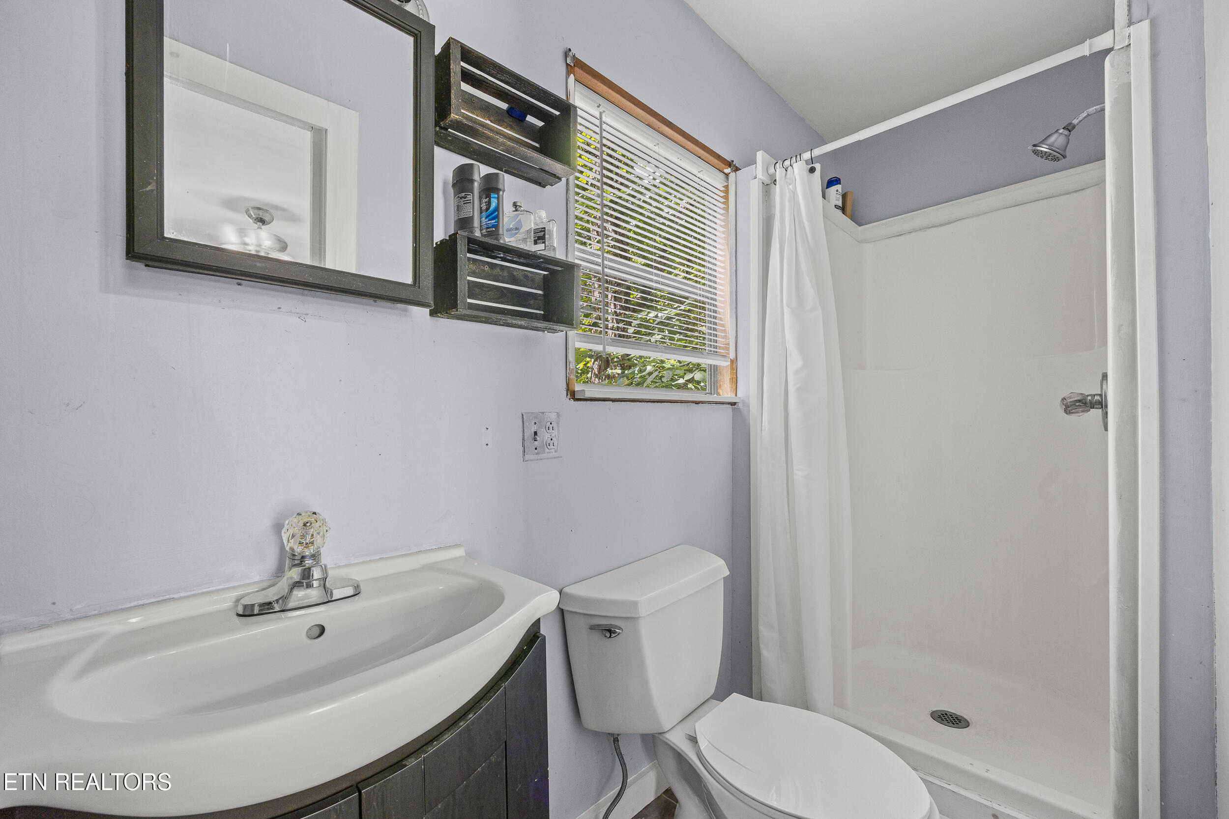 744 Lee Circle Sevierville TN 37862