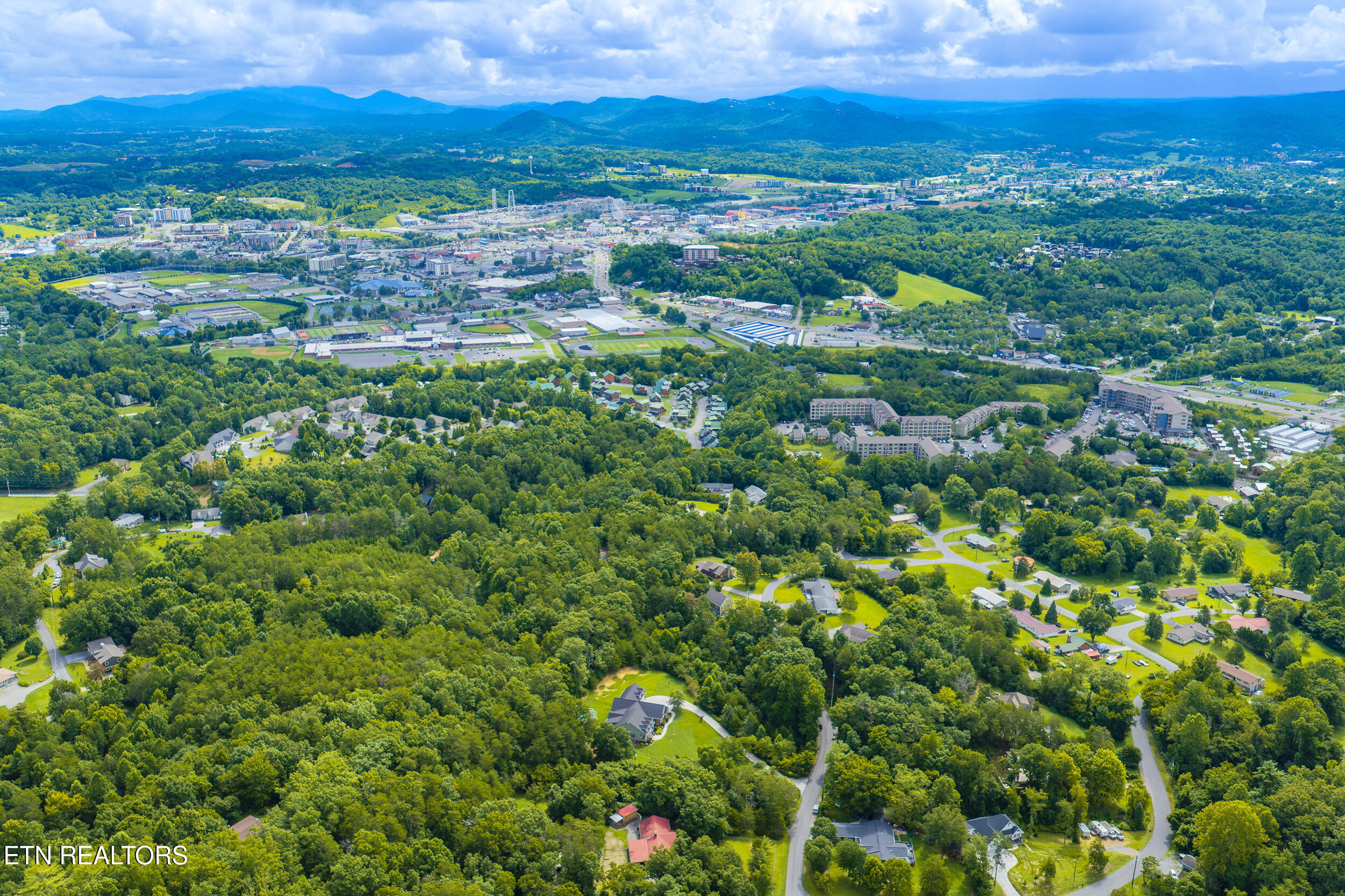 744 Lee Circle Sevierville TN 37862