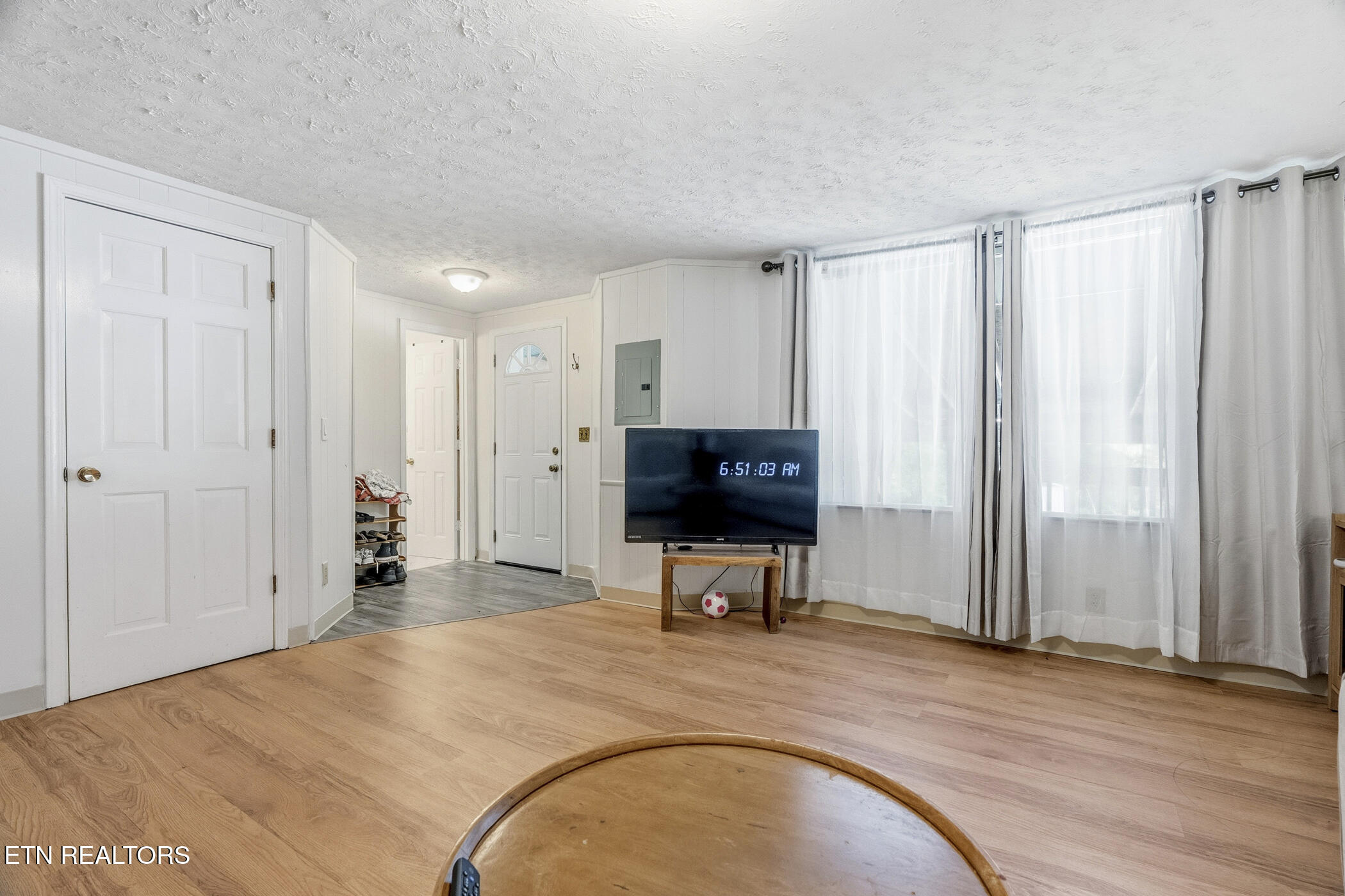 814 Midway Road Strawberry Plains TN 37871