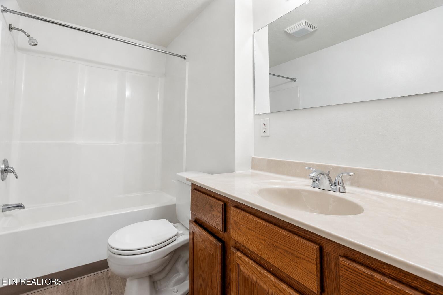 814 Midway Road Strawberry Plains TN 37871