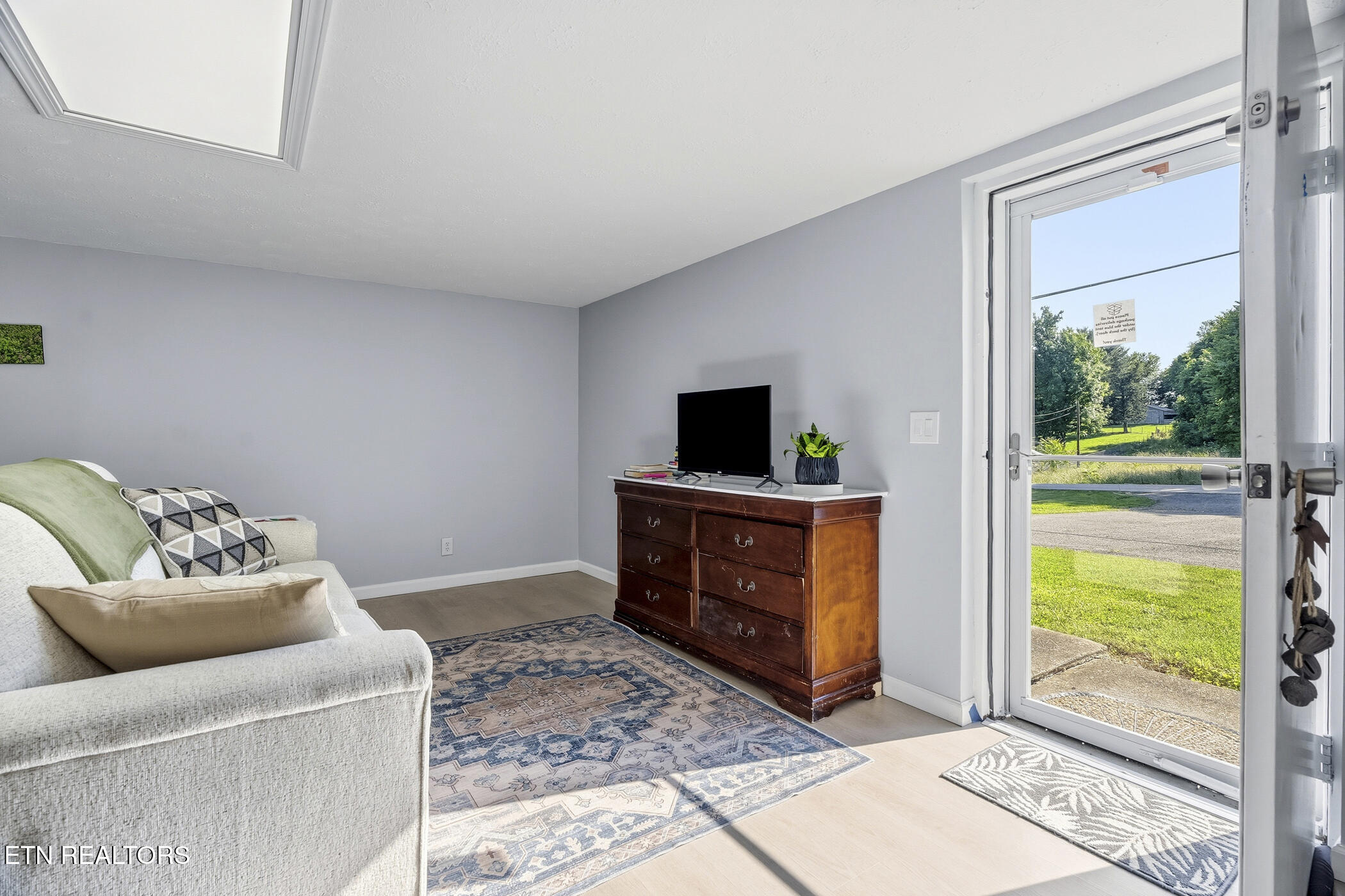 814 Midway Road Strawberry Plains TN 37871