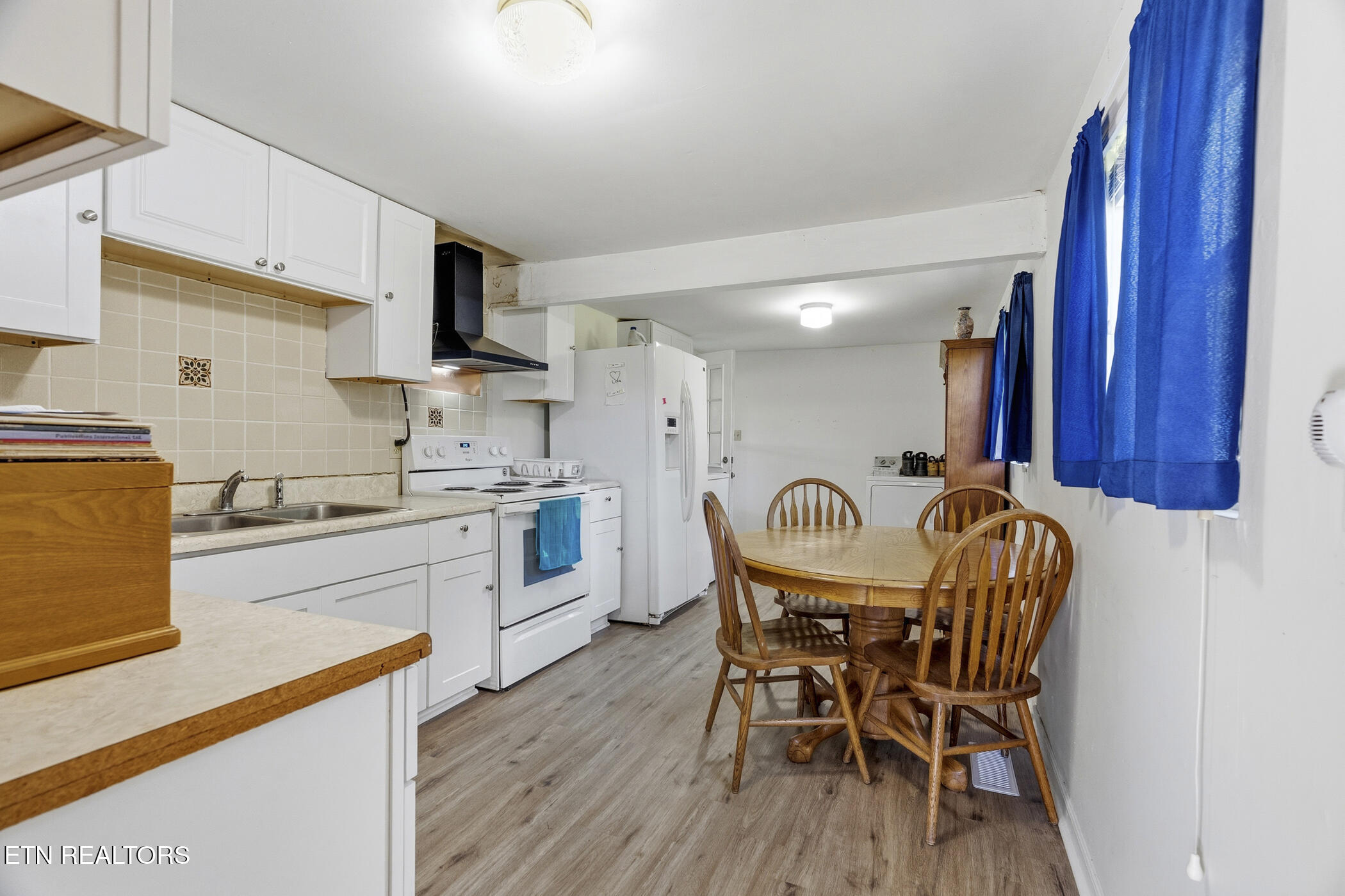 814 Midway Road Strawberry Plains TN 37871