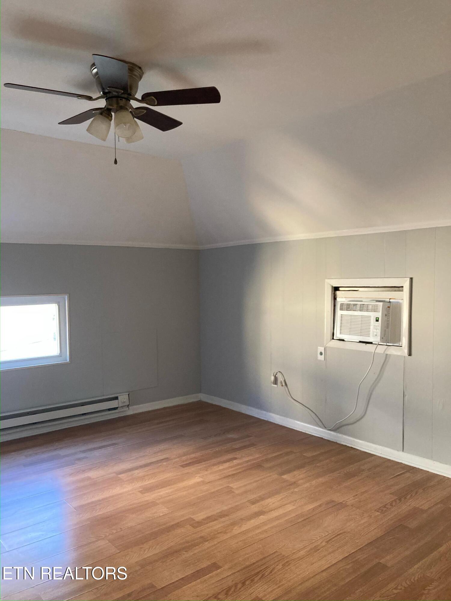 1209 W Clinch Avenue Knoxville TN 37916