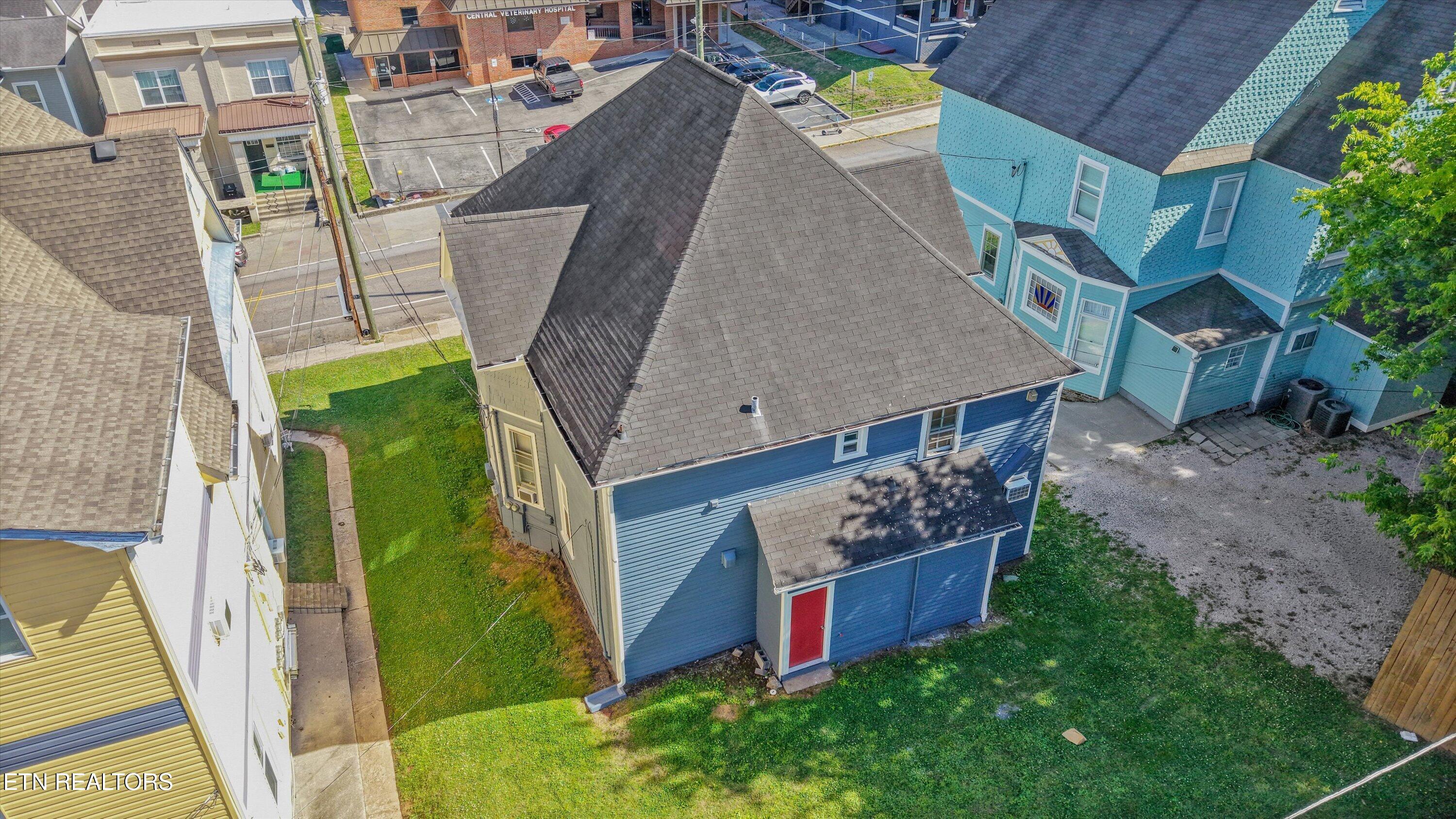 1209 W Clinch Avenue Knoxville TN 37916