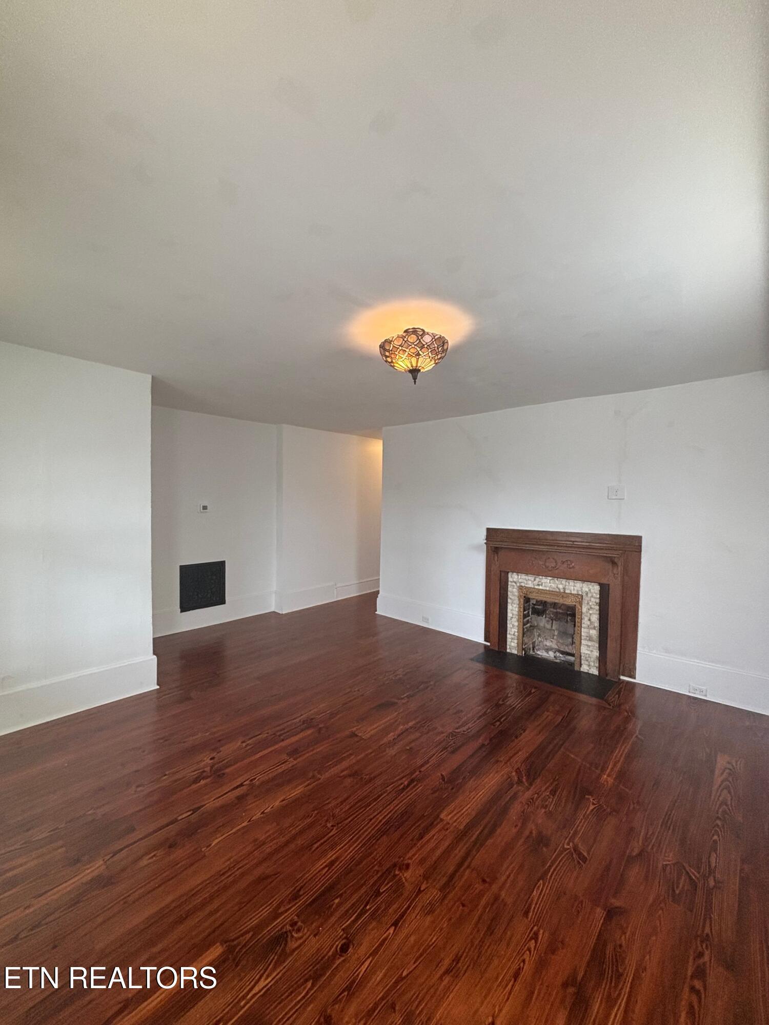 716/718 Morgan Street Knoxville TN 37917