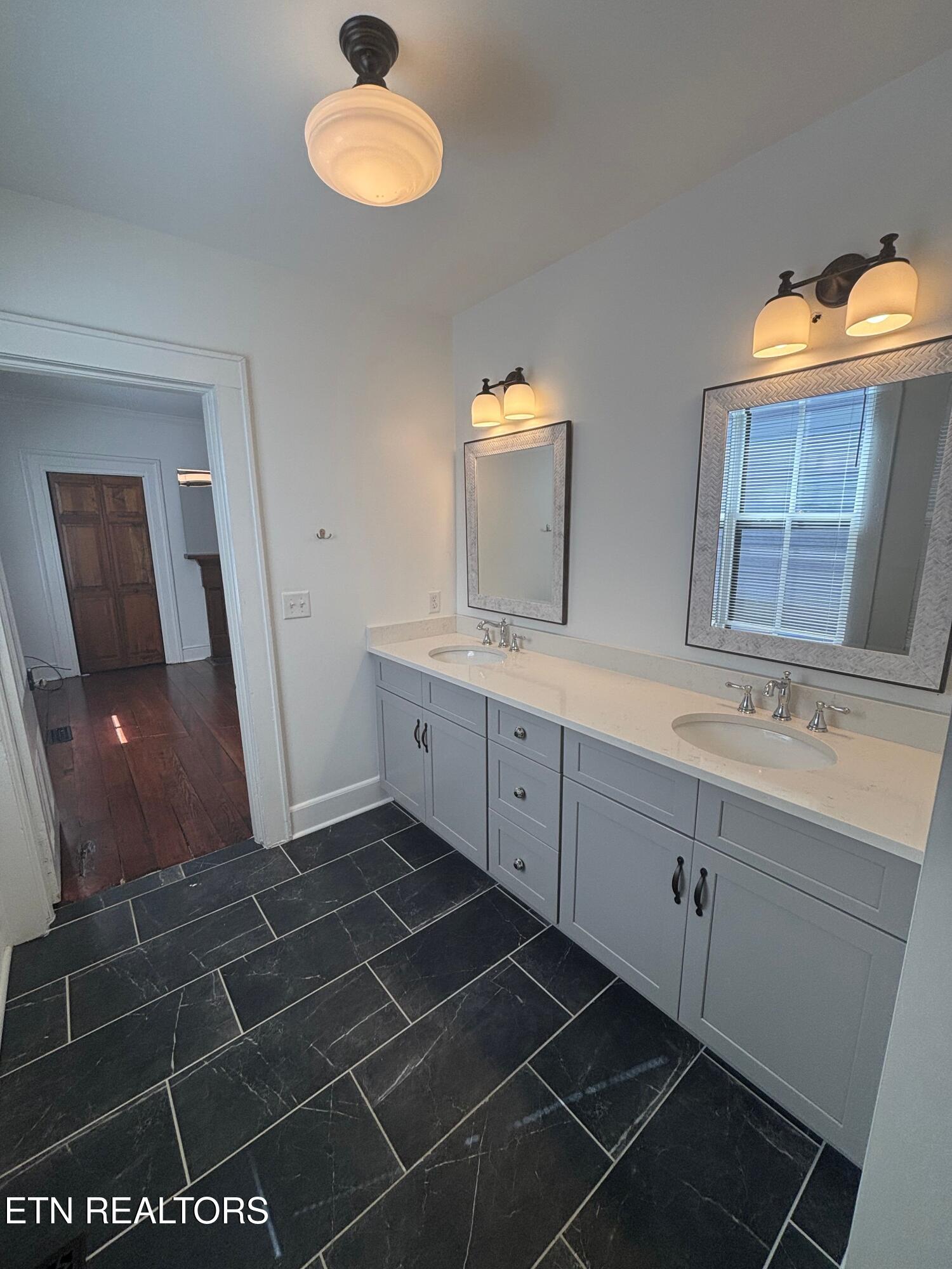 716/718 Morgan Street Knoxville TN 37917