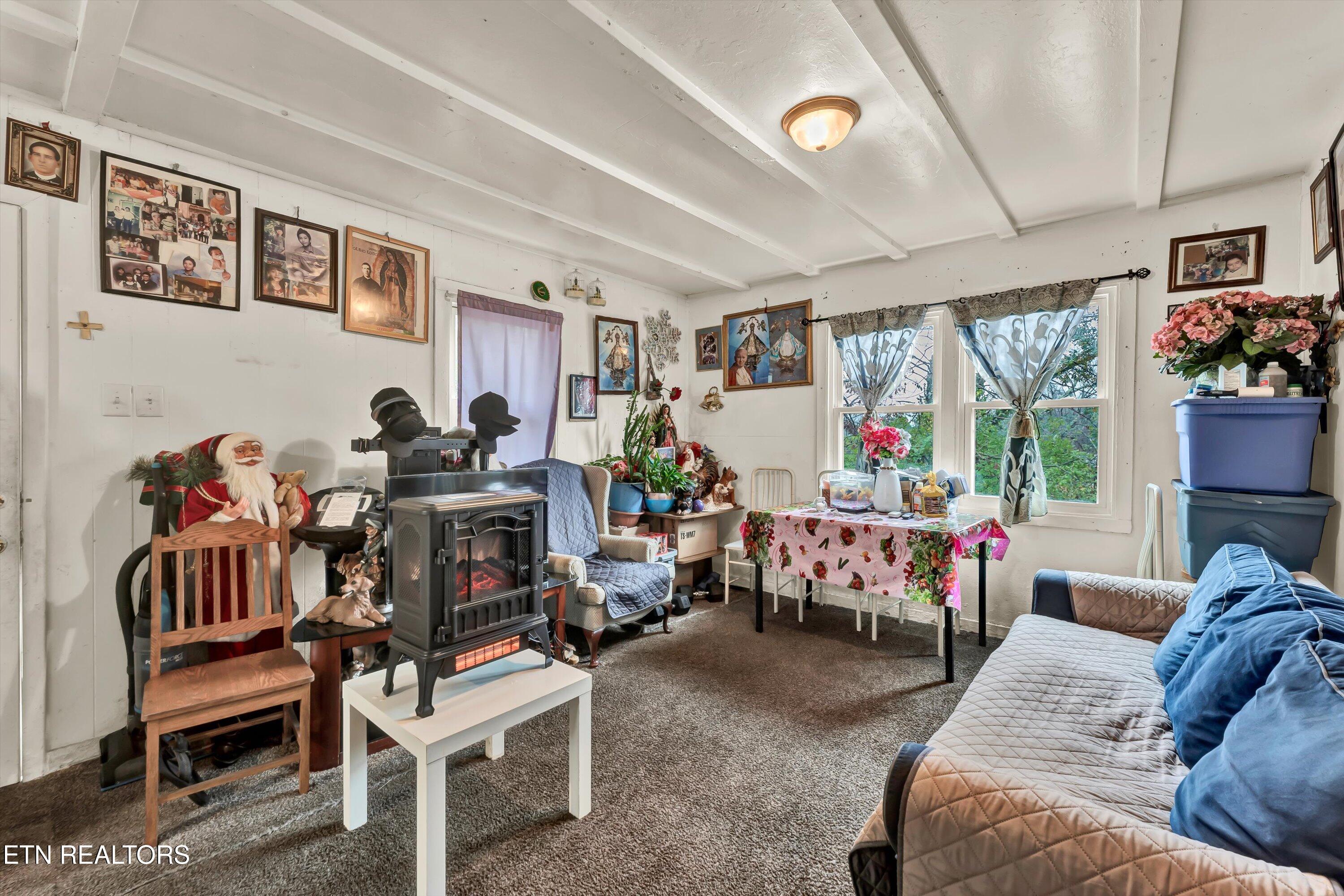 100/102 Howard Lane Oak Ridge TN 37830