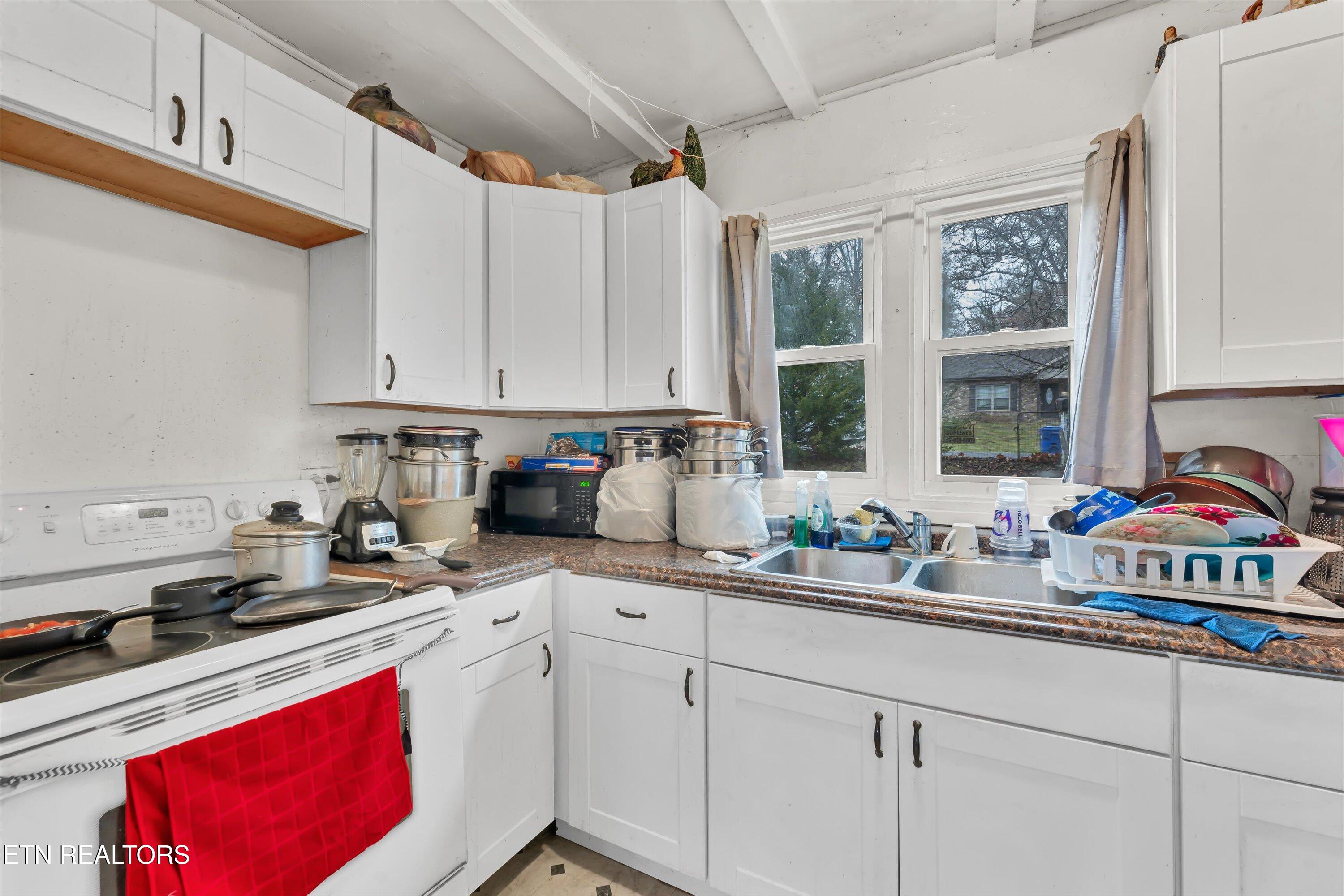 100/102 Howard Lane Oak Ridge TN 37830