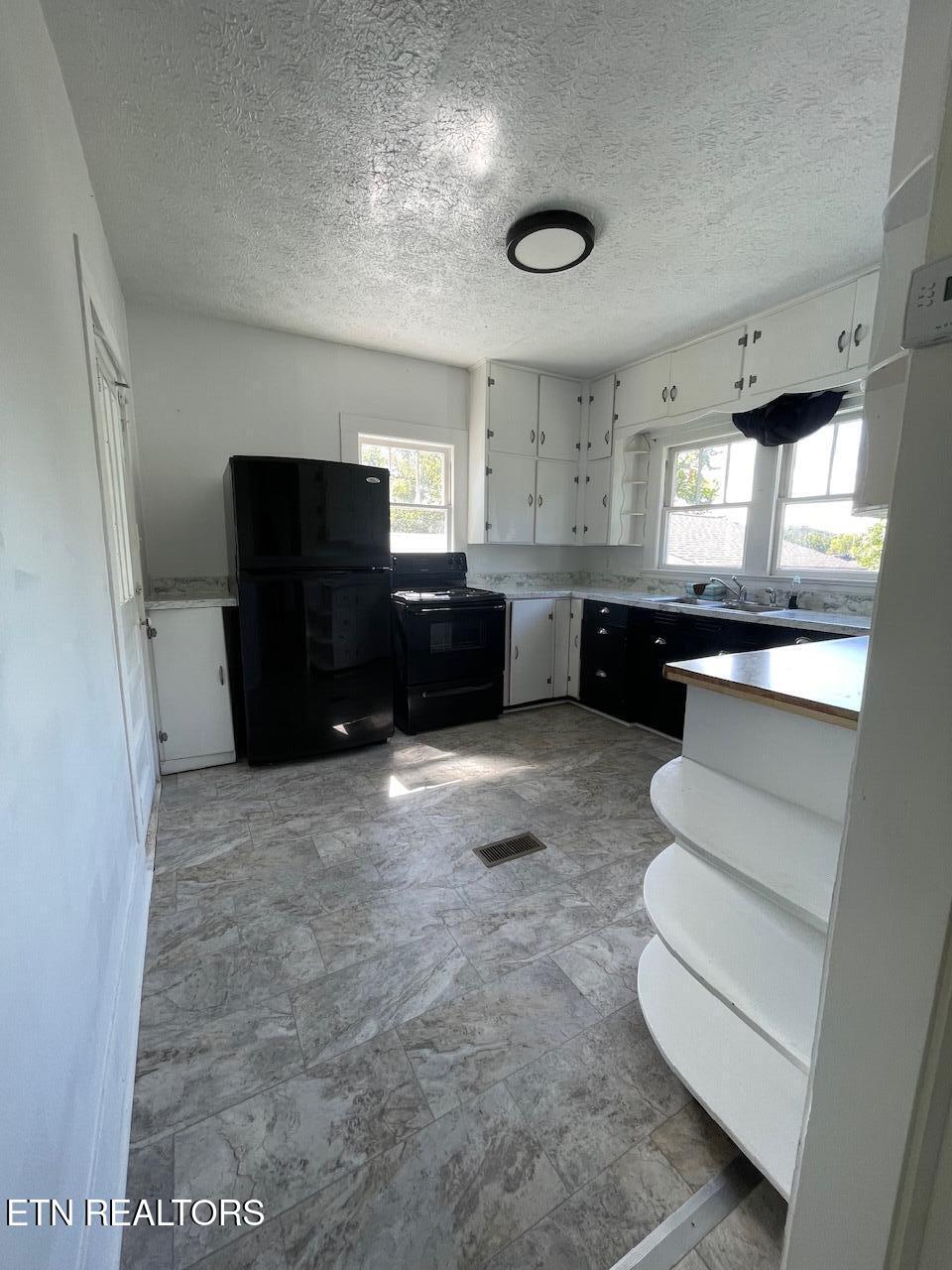 116 Flanders Avenue Harriman TN 37748