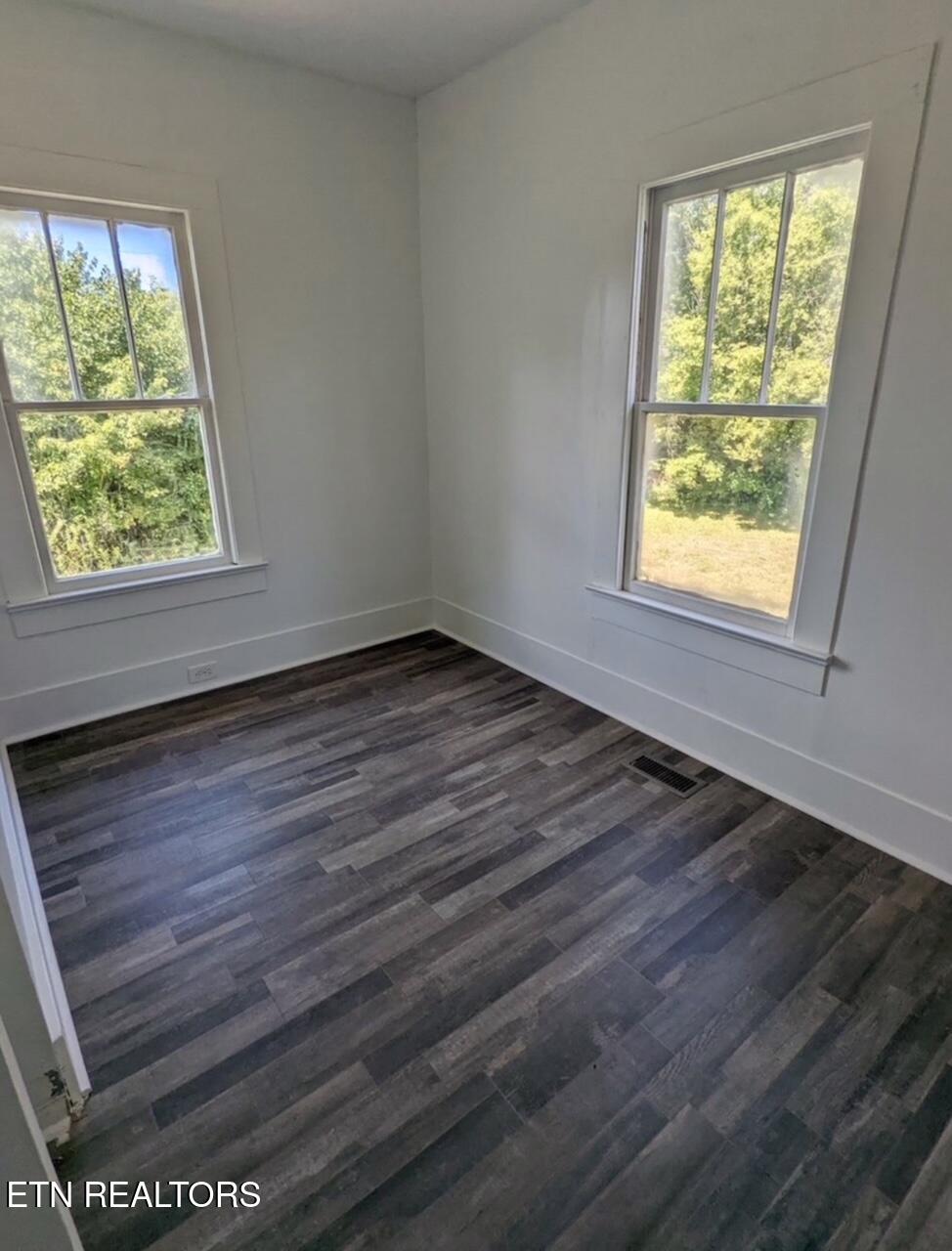 116 Flanders Avenue Harriman TN 37748