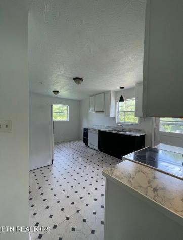 116 Flanders Avenue Harriman TN 37748