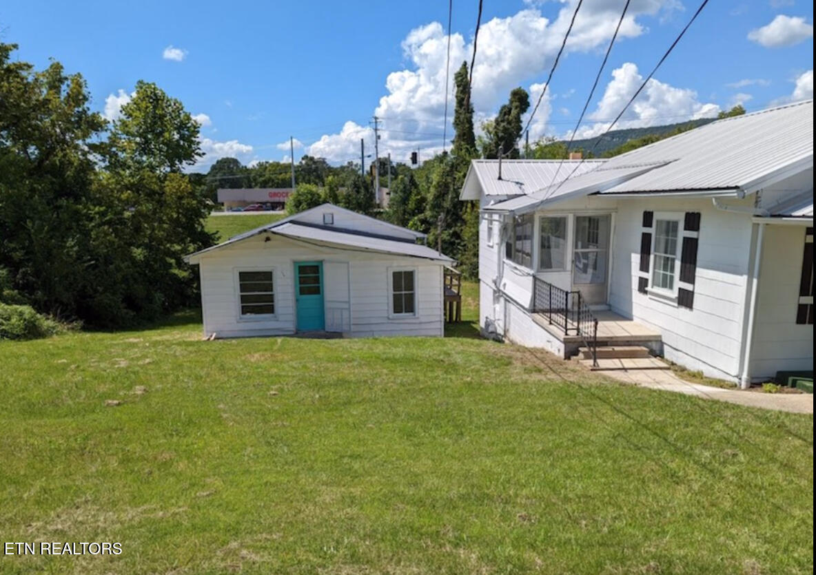 116 Flanders Avenue Harriman TN 37748