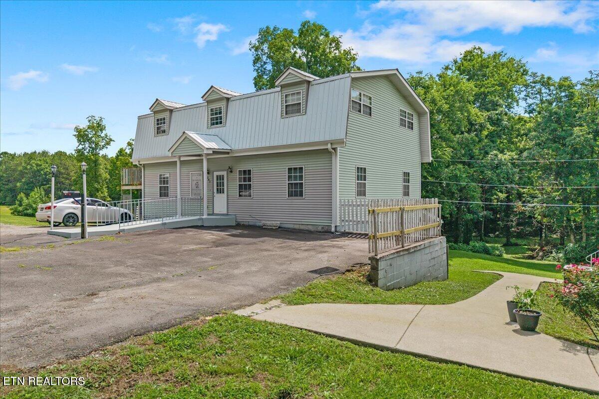 359 County Road 475 Etowah TN 37331