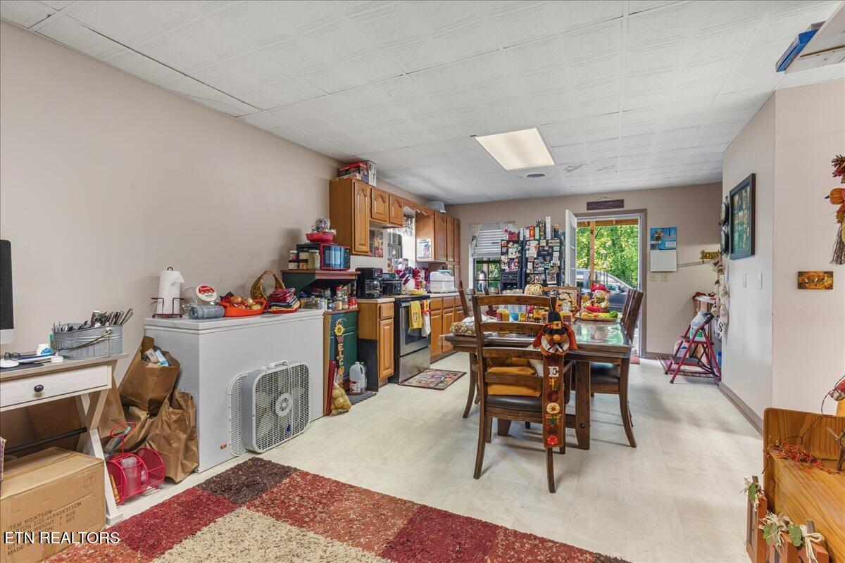 359 County Road 475 Etowah TN 37331