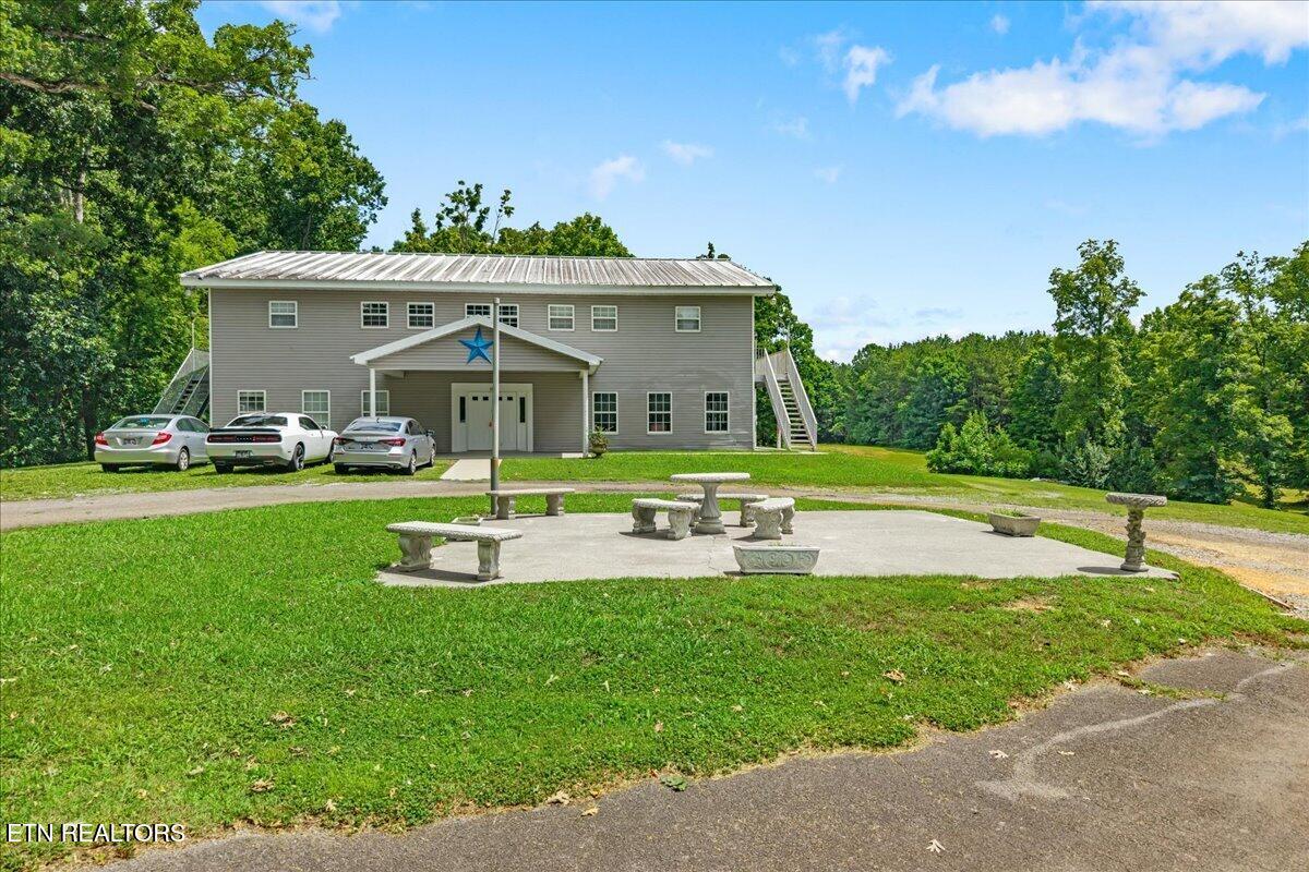 359 County Road 475 Etowah TN 37331