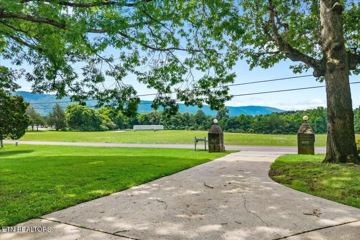 359 County Road 475 Etowah TN 37331
