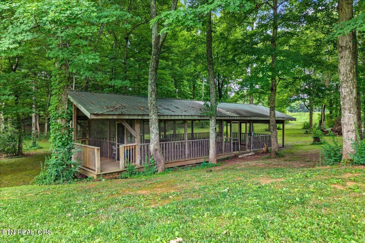 359 County Road 475 Etowah TN 37331