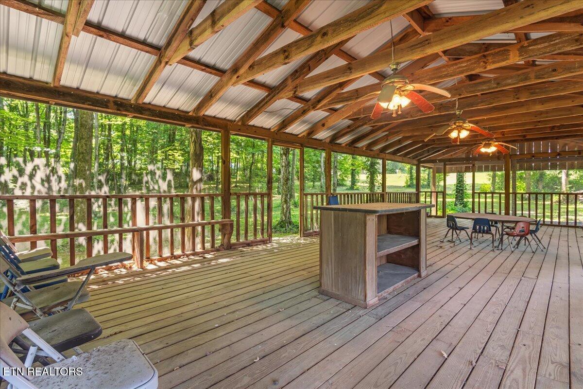 359 County Road 475 Etowah TN 37331