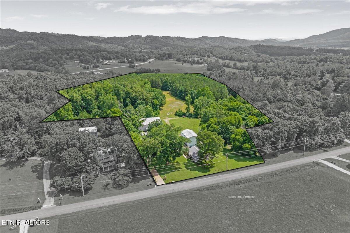 359 County Road 475 Etowah TN 37331