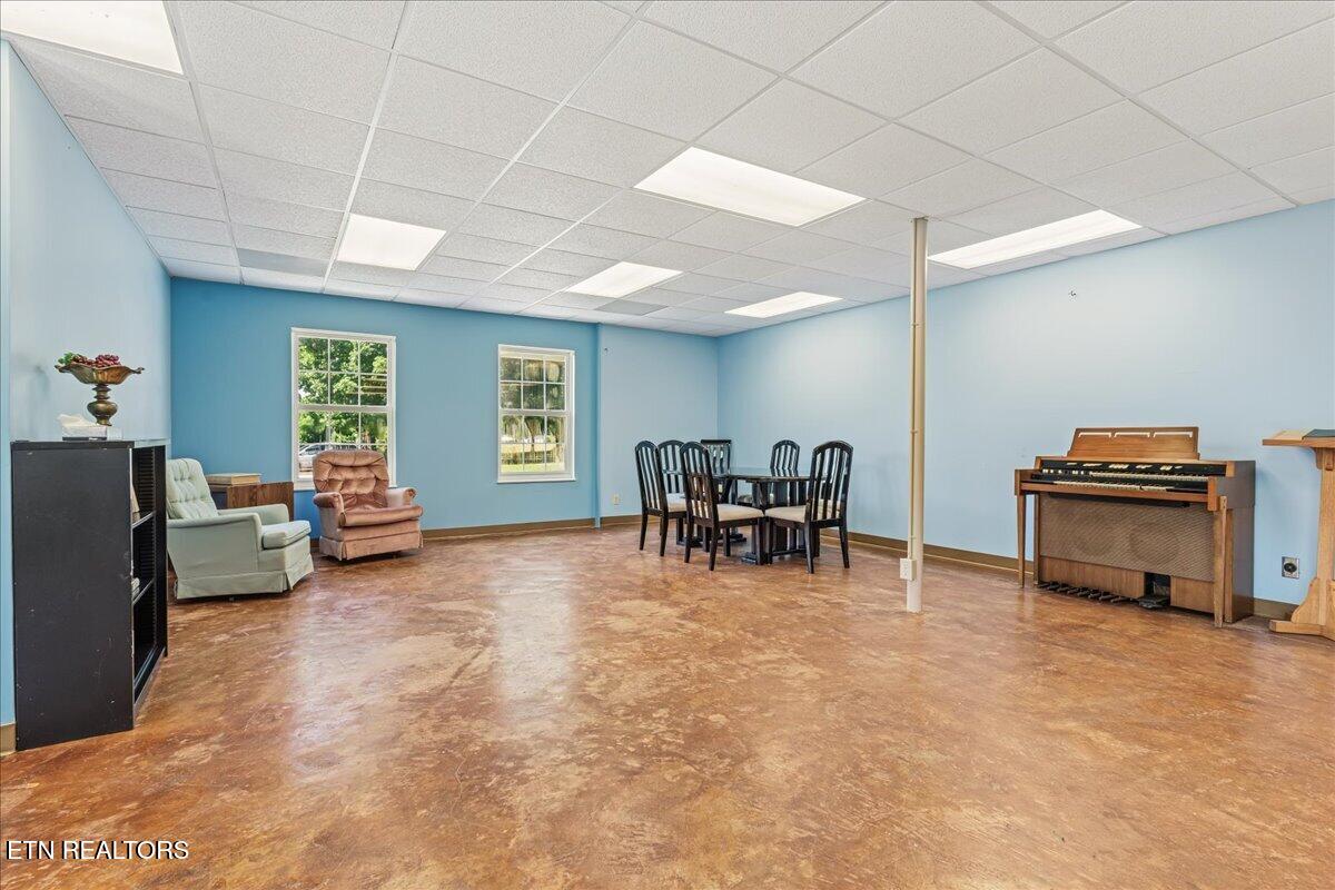 359 County Road 475 Etowah TN 37331