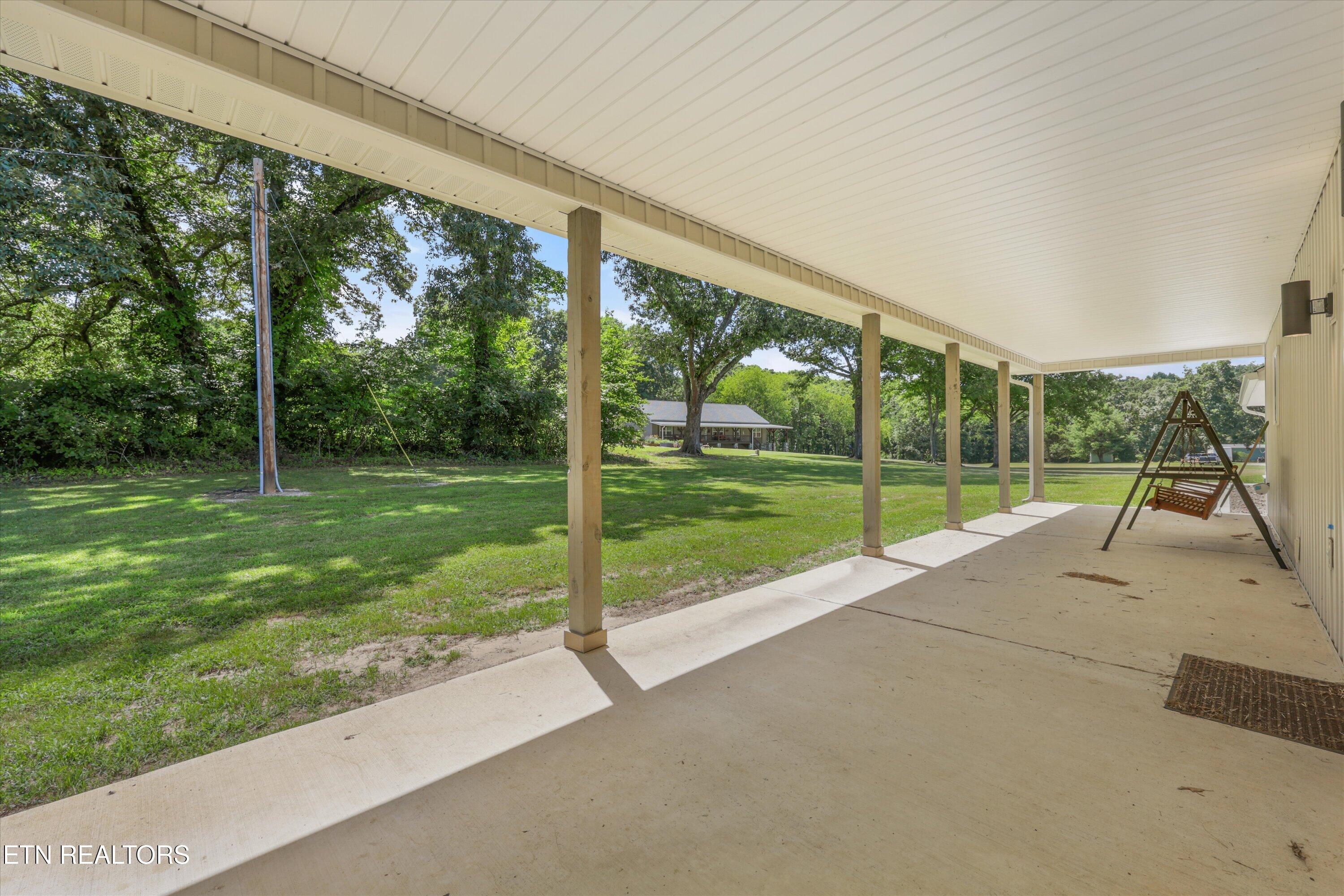 131 Burrville Road Sunbright TN 37872