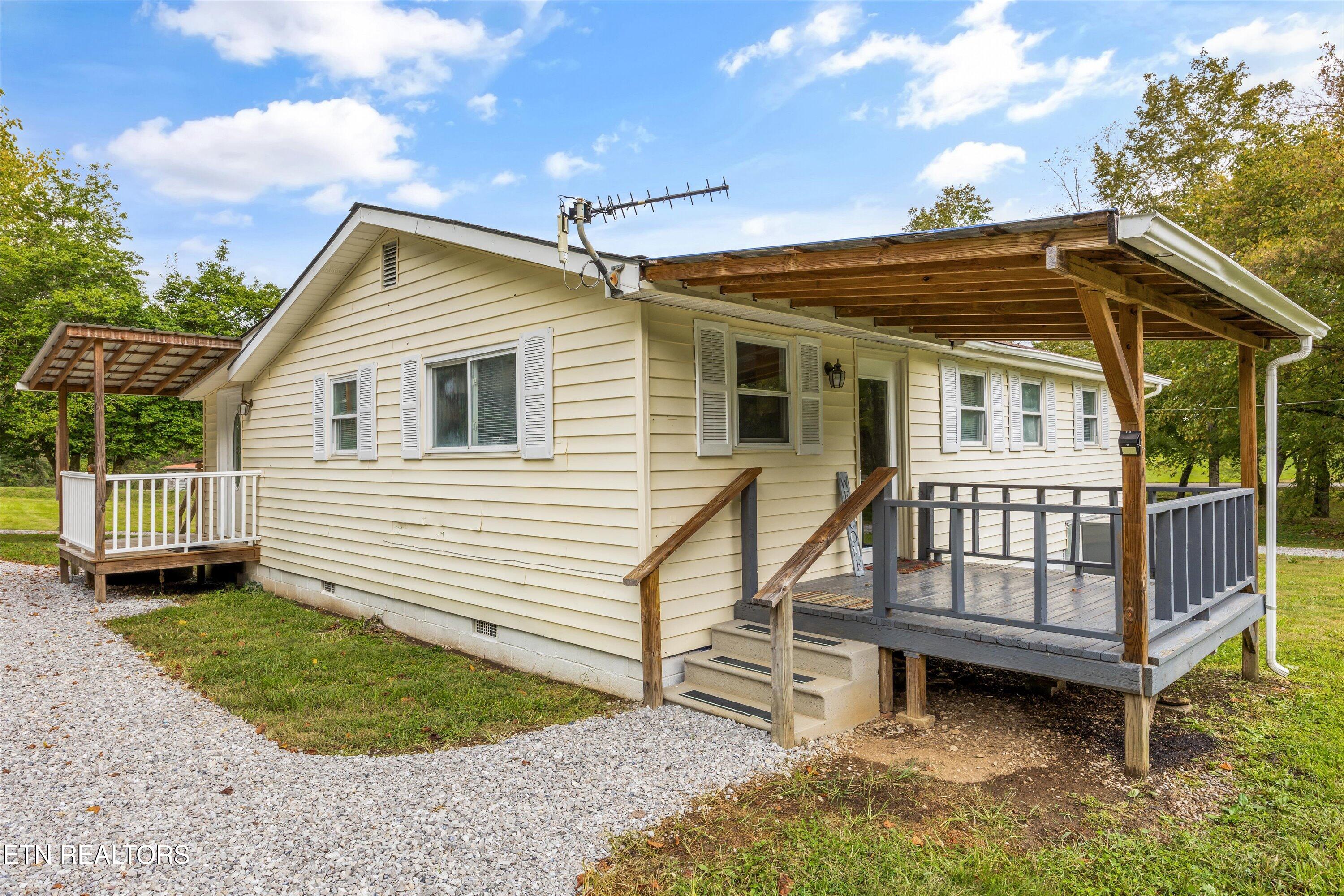 5704 Scott Highway Robbins TN 37852