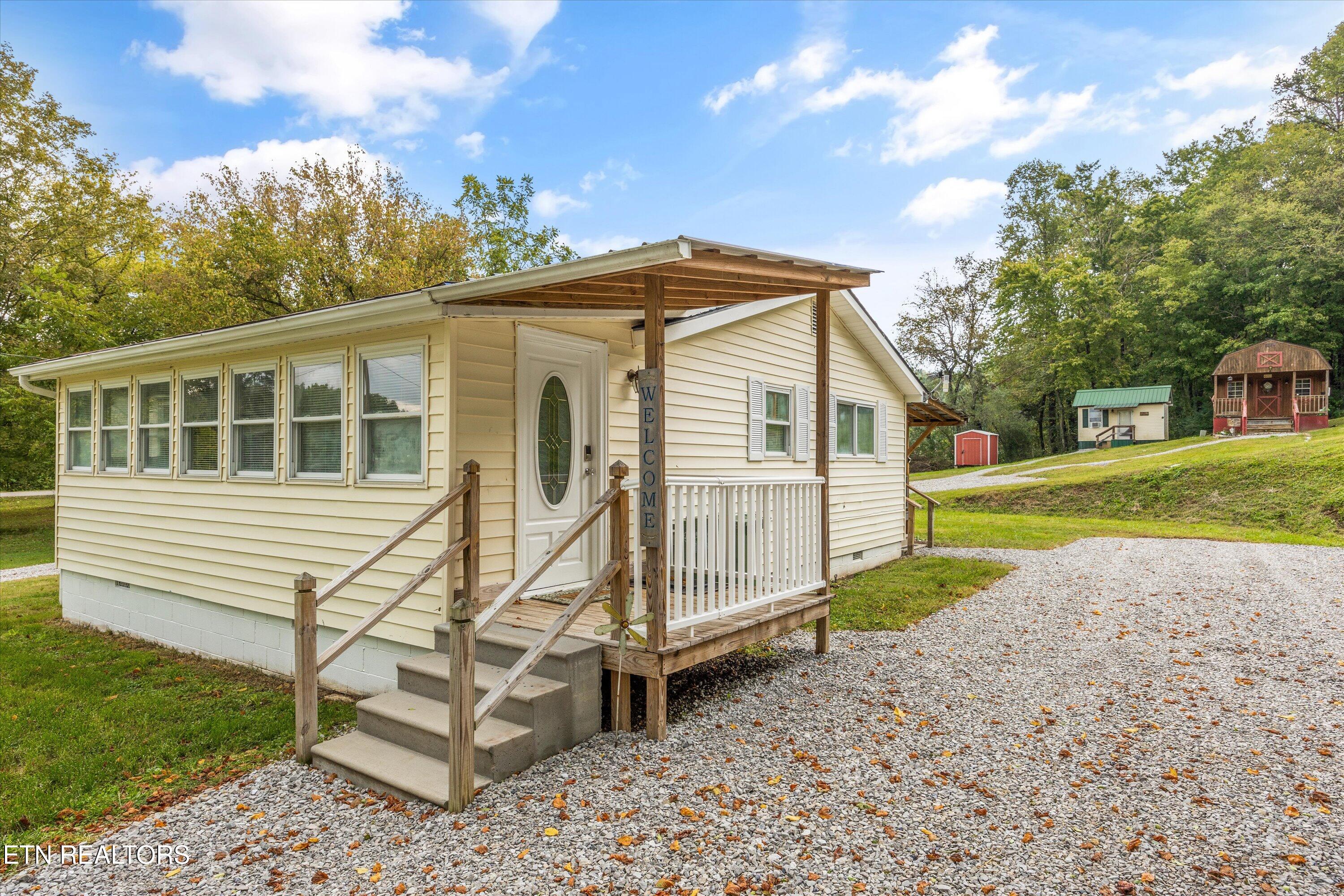 5704 Scott Highway Robbins TN 37852