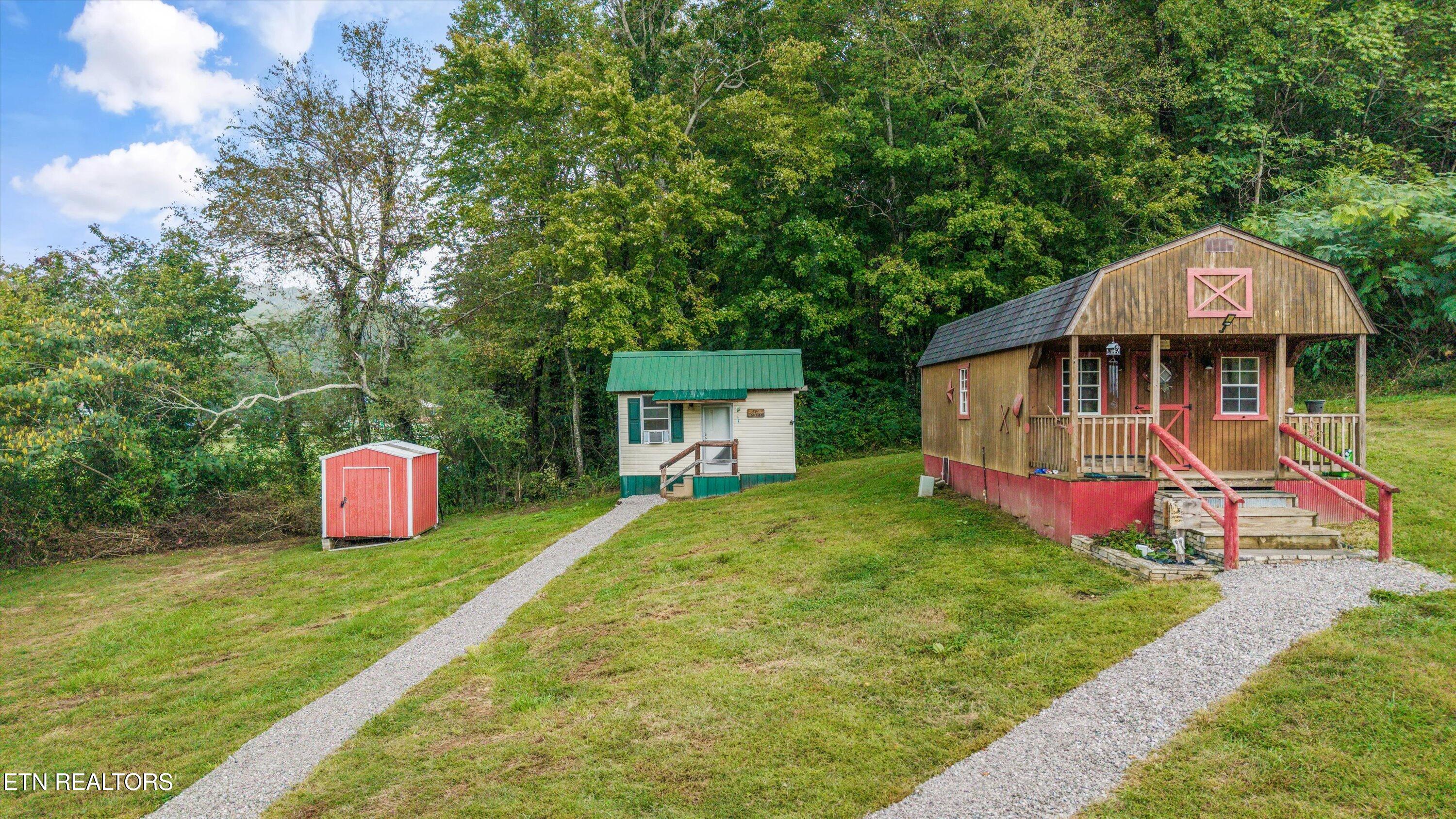5704 Scott Highway Robbins TN 37852