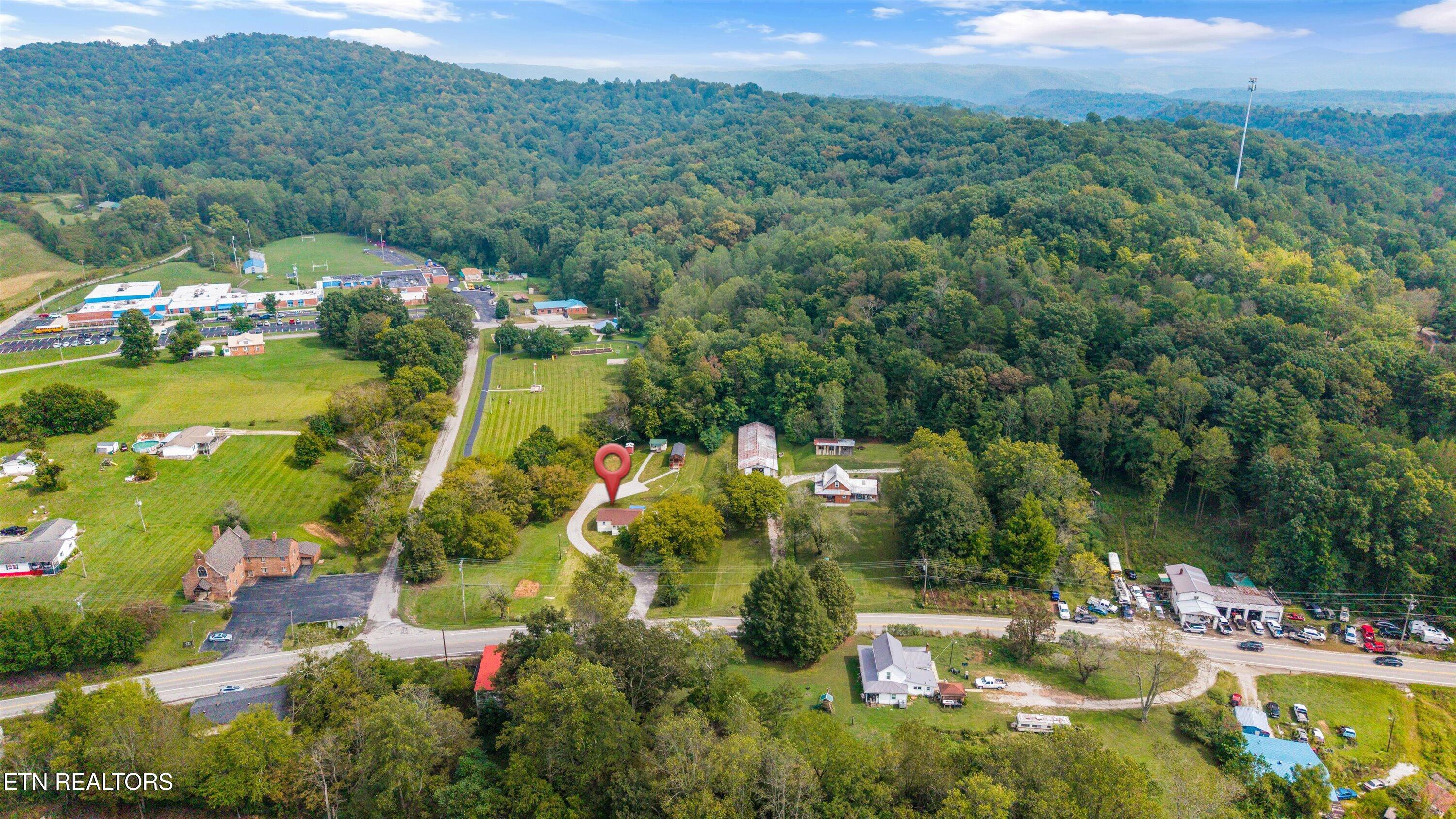 5704 Scott Highway Robbins TN 37852