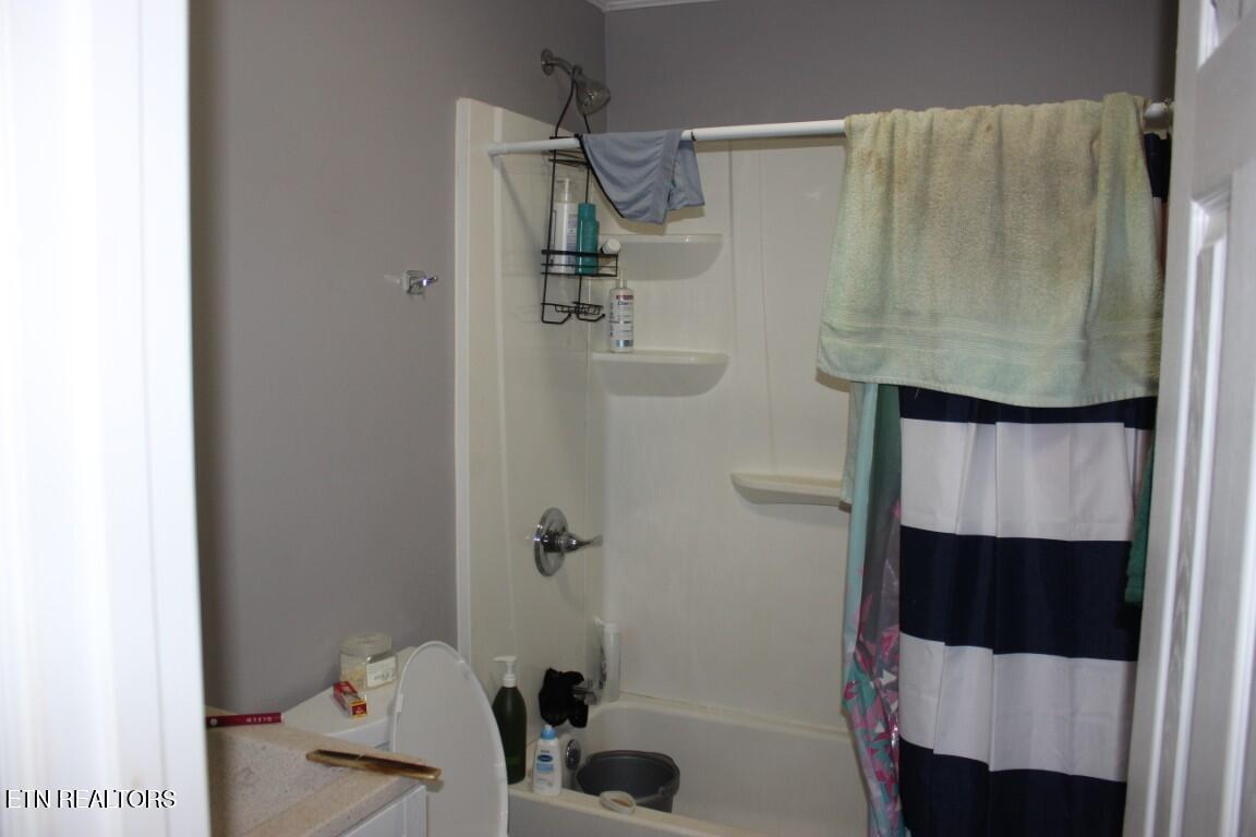 114 N Jefferson Circle Oak Ridge TN 37830