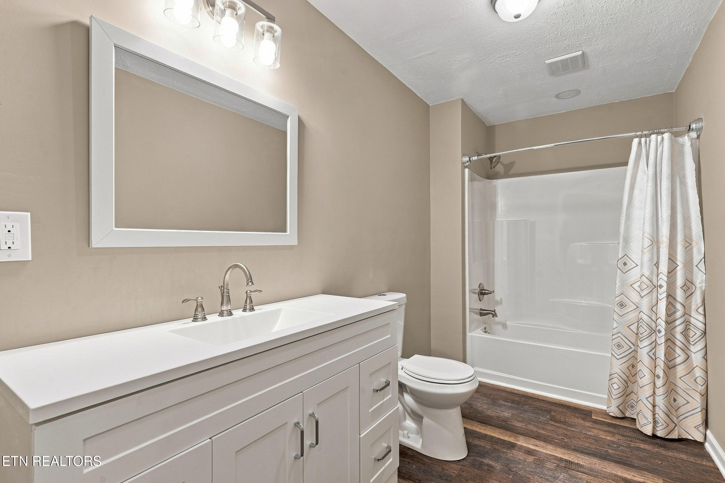 2519 Ridge Road Pigeon Forge TN 37863